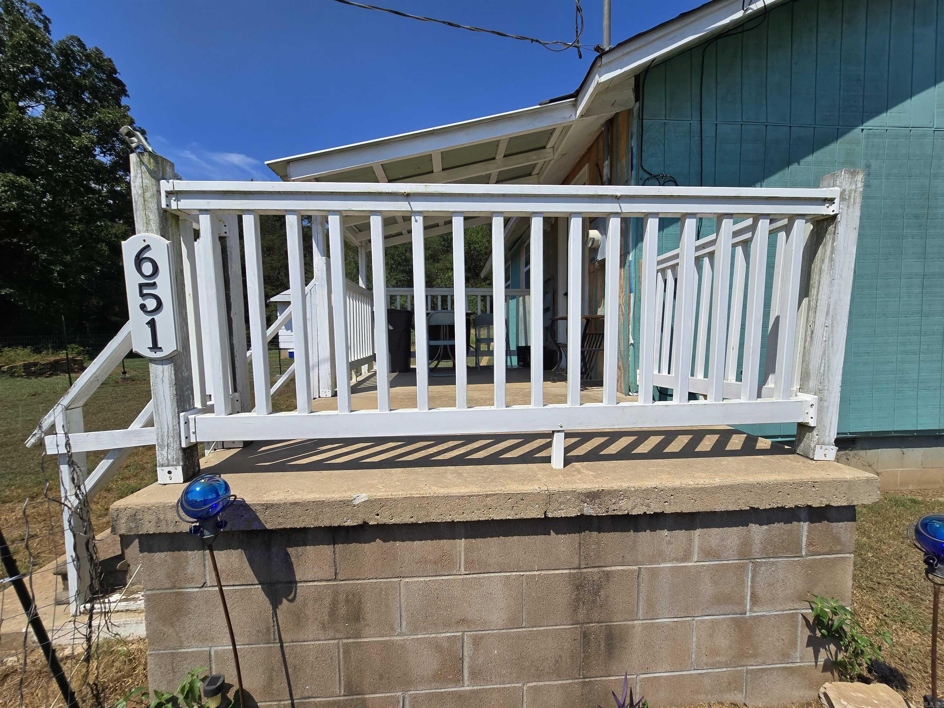 651 Highway 197  New Blaine, AR