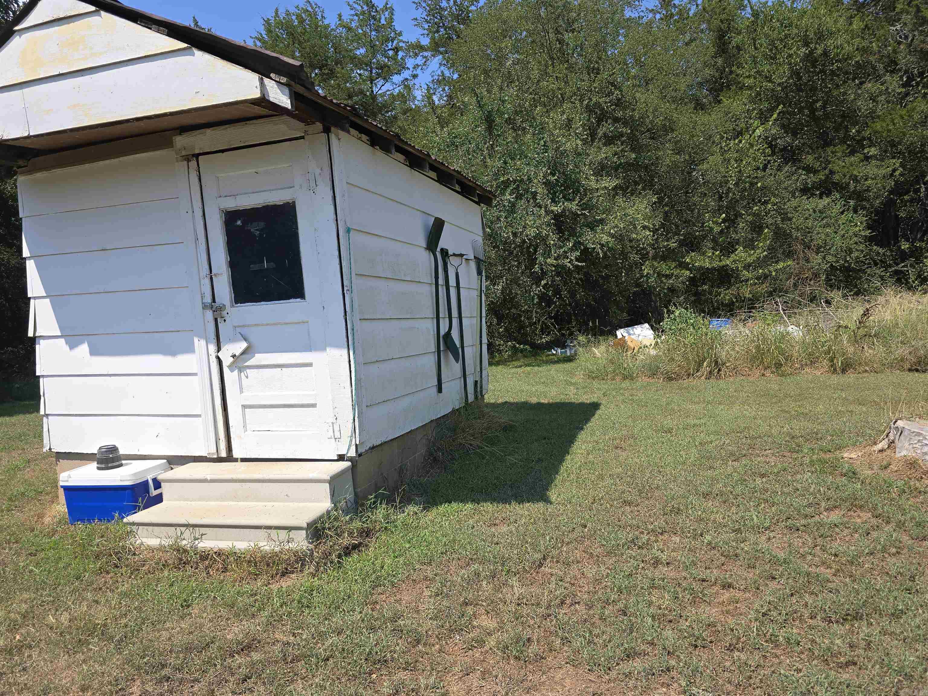 651 Highway 197  New Blaine, AR