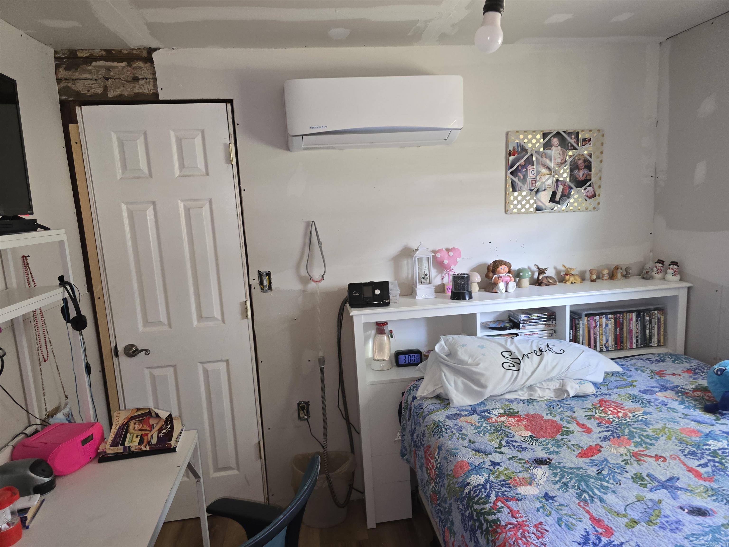 651 Highway 197  New Blaine, AR