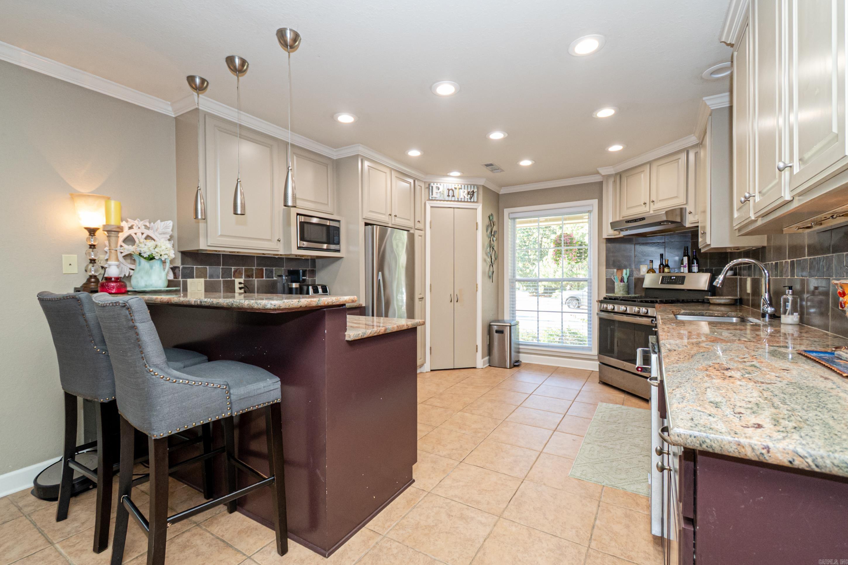 1225 Briarwood Dr El Dorado, AR 71730