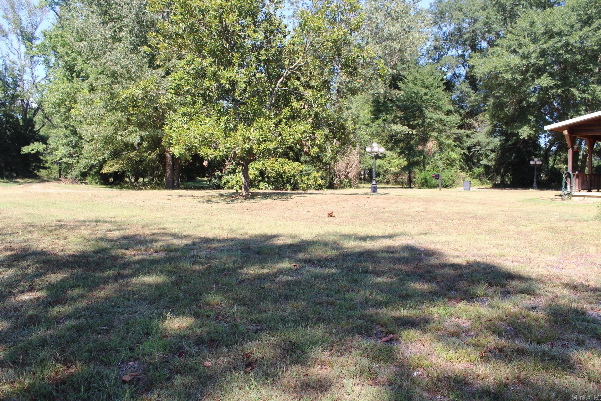 503 Trenton Blvd  Nashville, AR