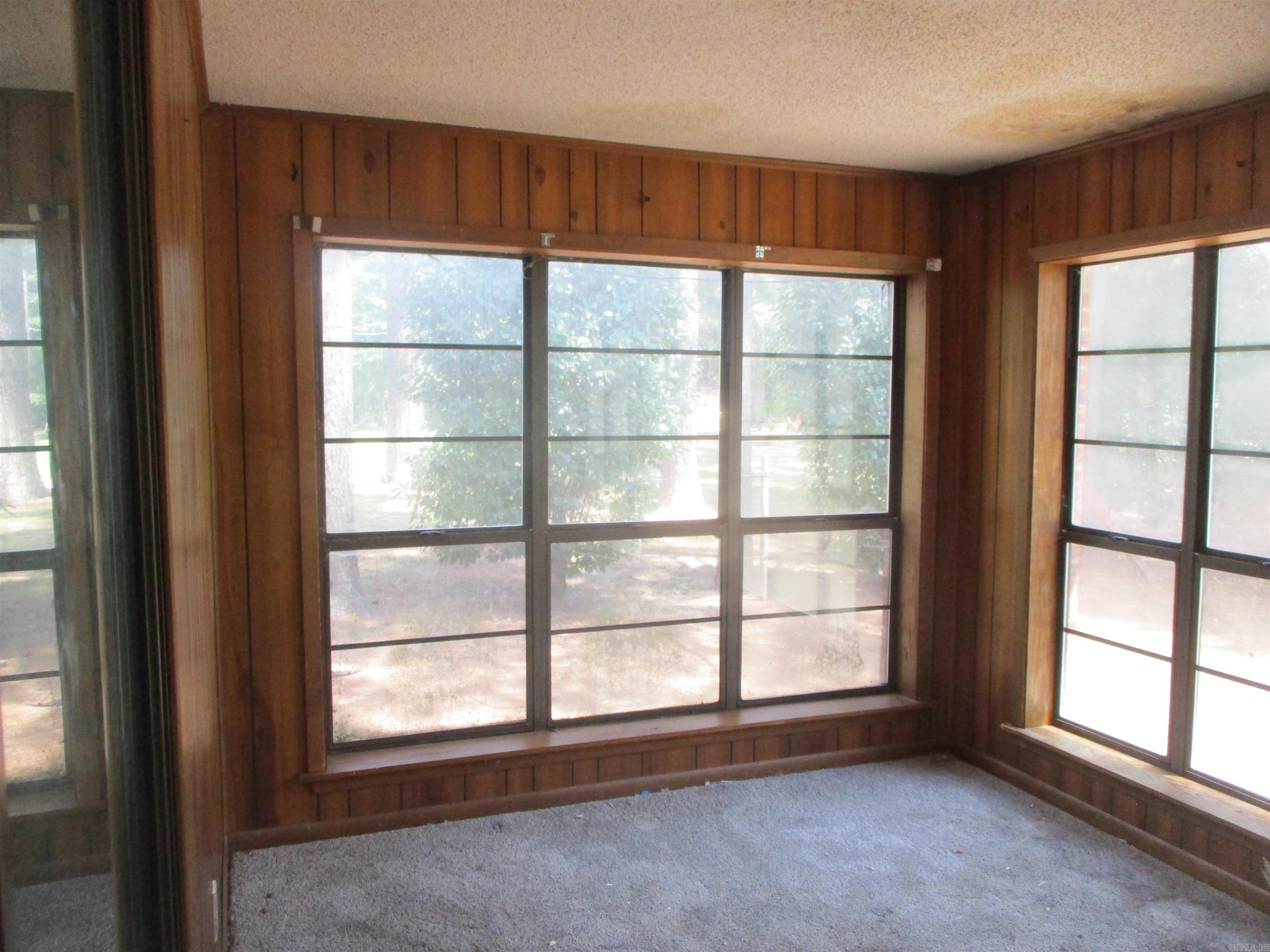 2611 Hixon  Pine Bluff, AR