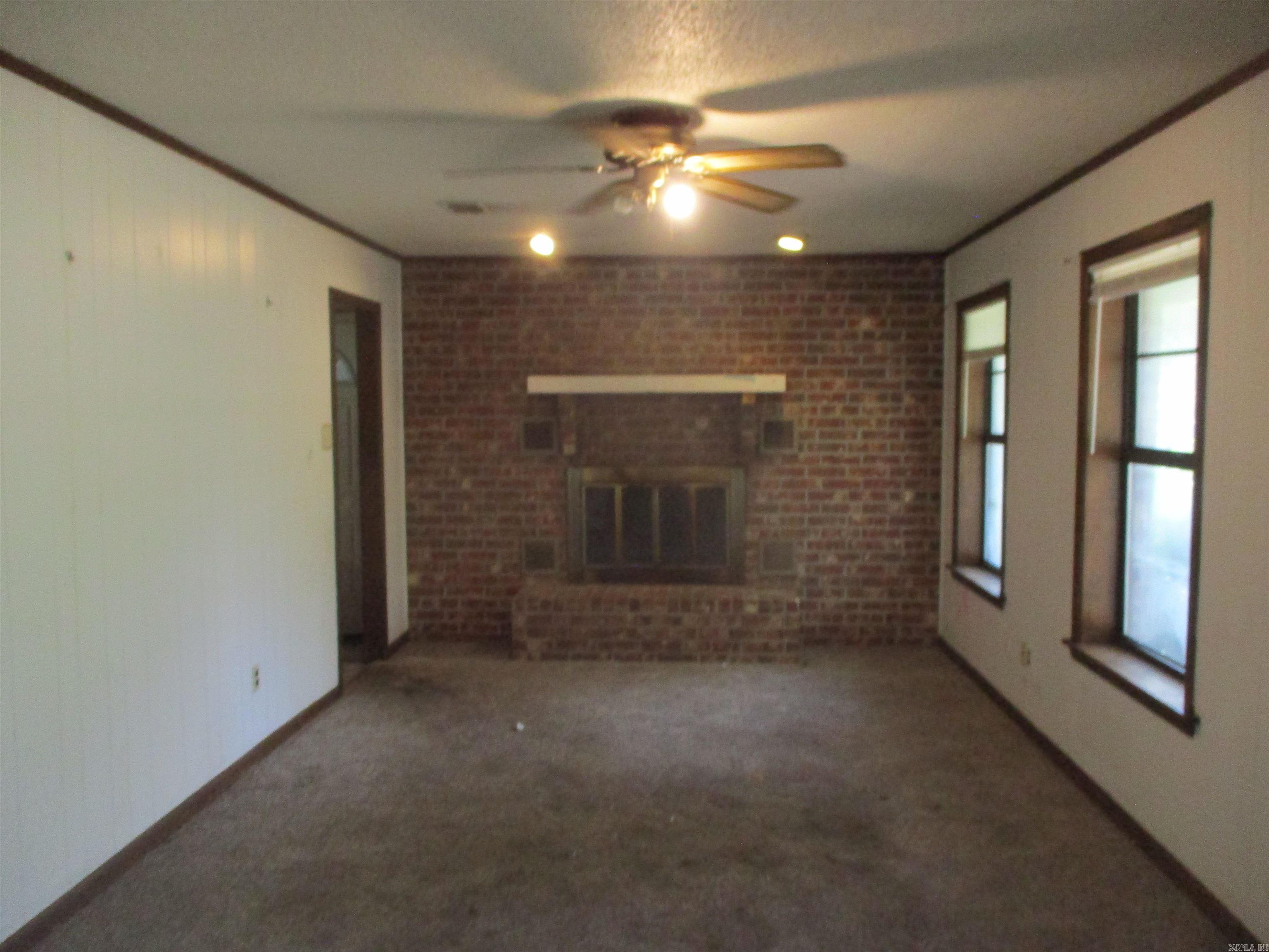 2611 Hixon  Pine Bluff, AR