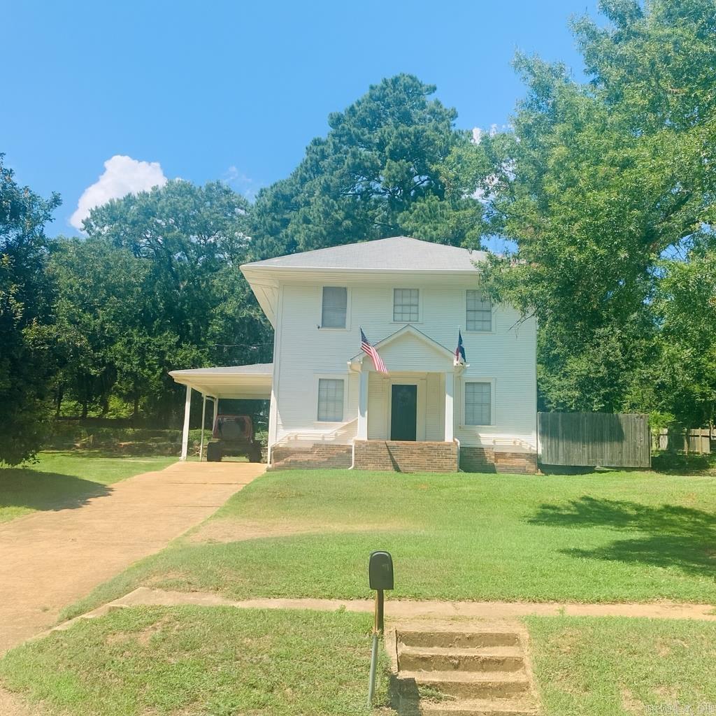 507 N Louise St.  Atlanta, TX