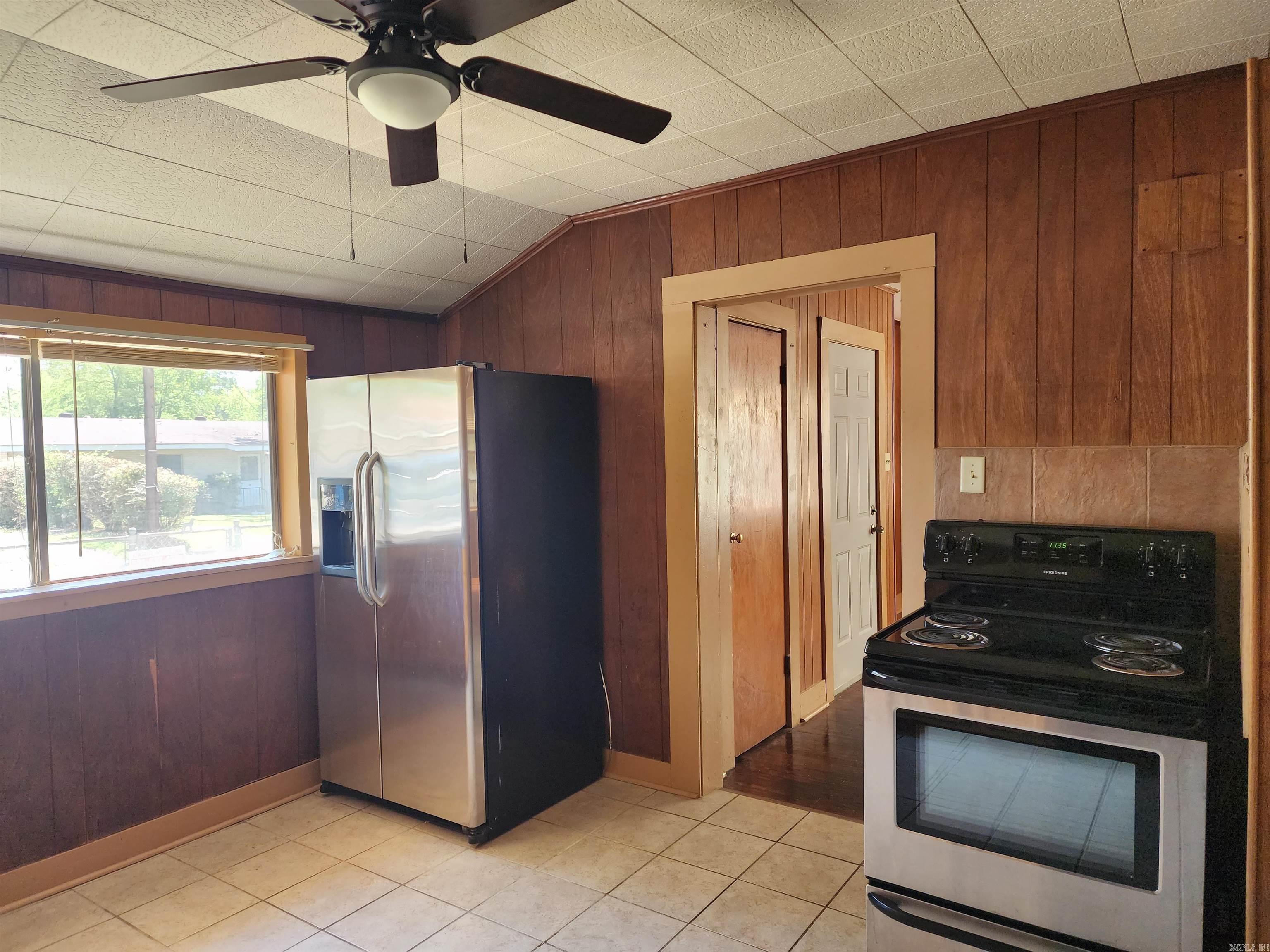 108 Chitwood St  Hot Springs, AR