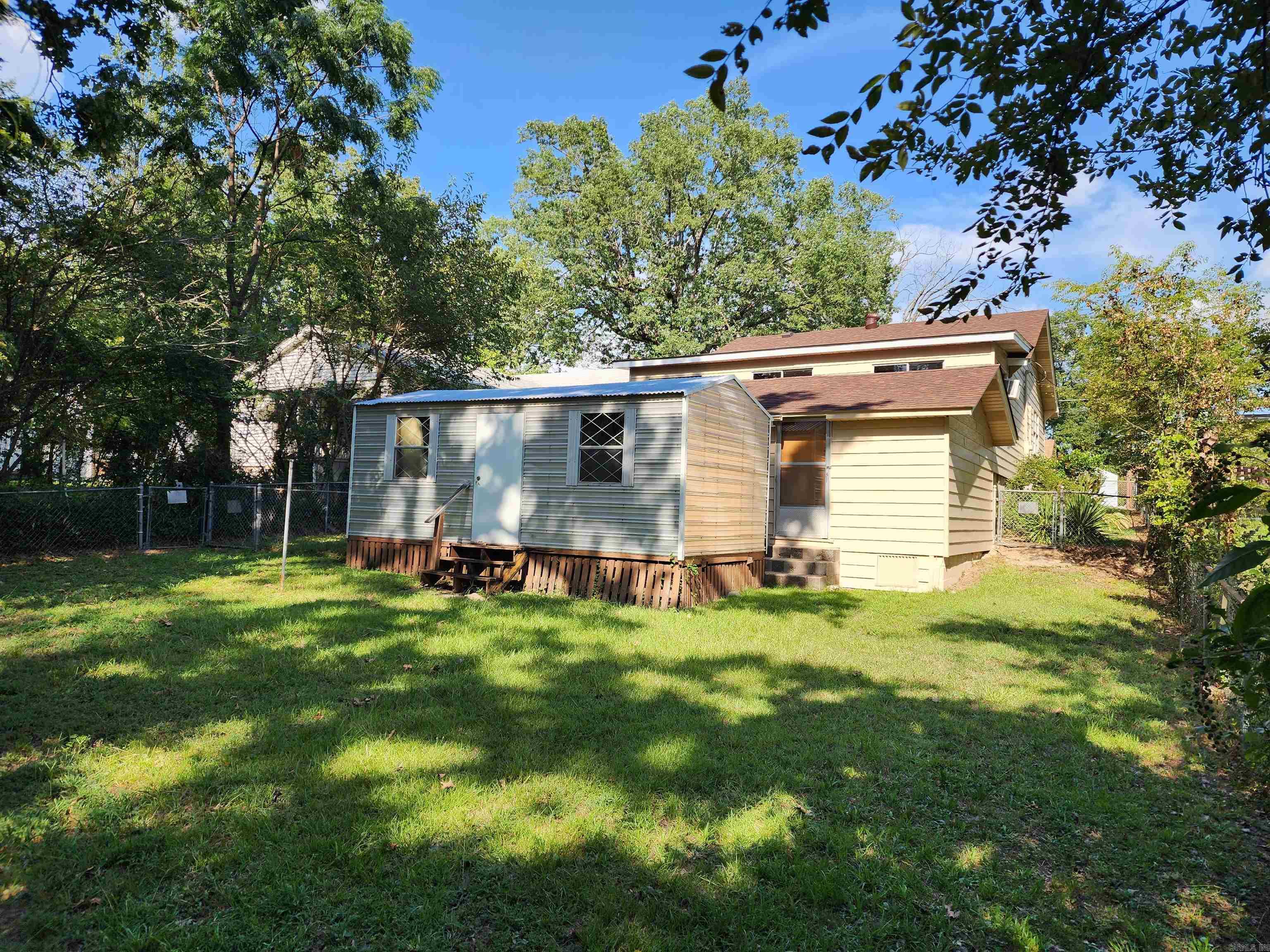 108 Chitwood St  Hot Springs, AR