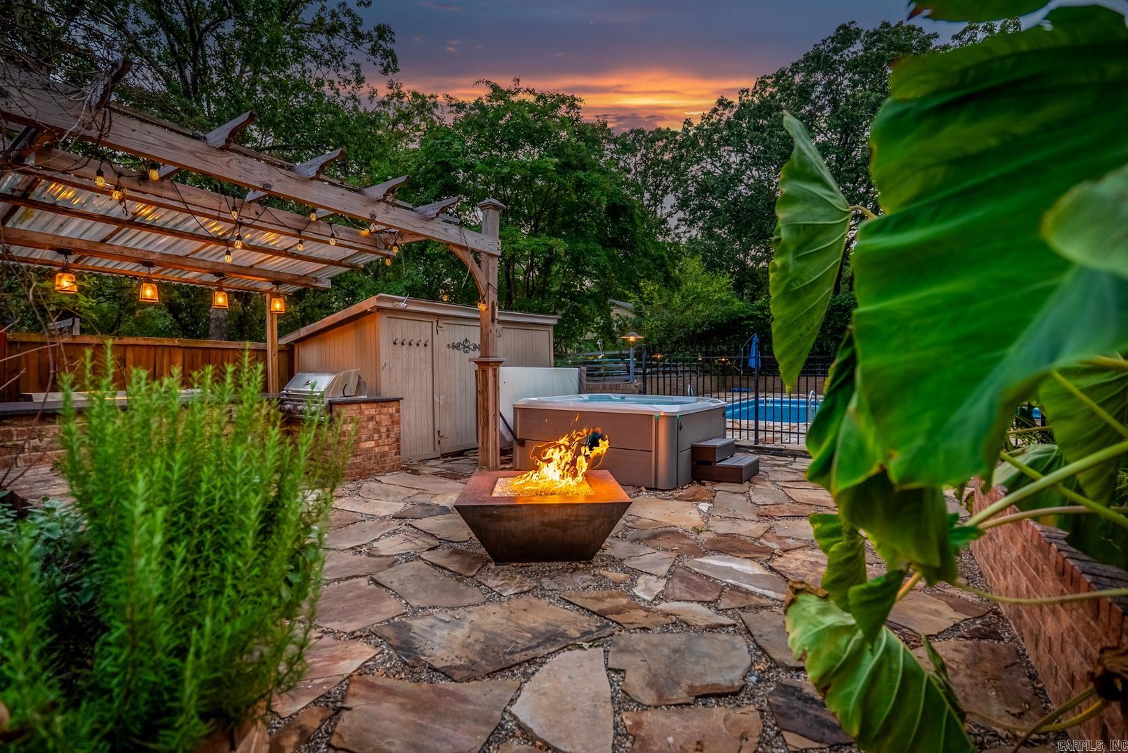 2704 Wentwood Valley Drive Little Rock, AR 72212