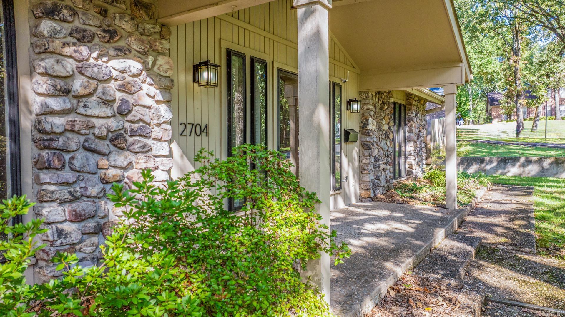 2704 Wentwood Valley Drive Little Rock, AR 72212