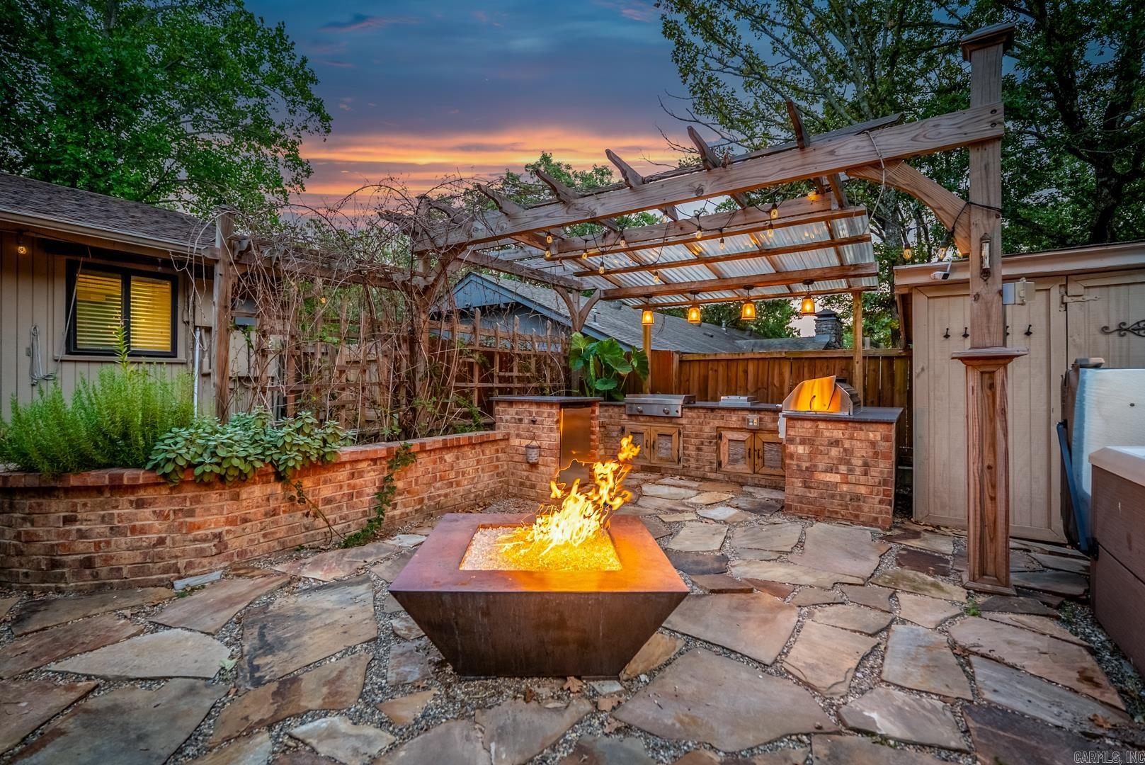 2704 Wentwood Valley Drive Little Rock, AR 72212