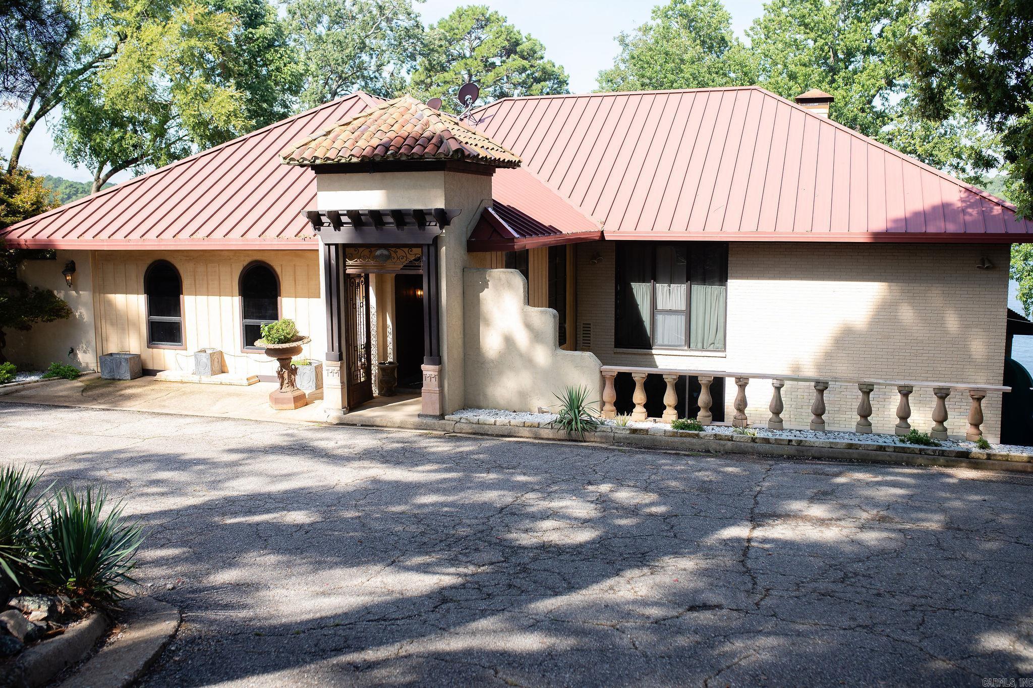 201 Lazy Lane Hot Springs National Park, AR 71913