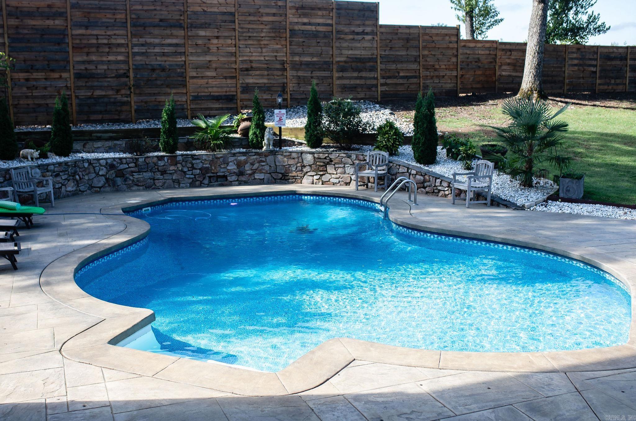 201 Lazy Lane Hot Springs National Park, AR 71913