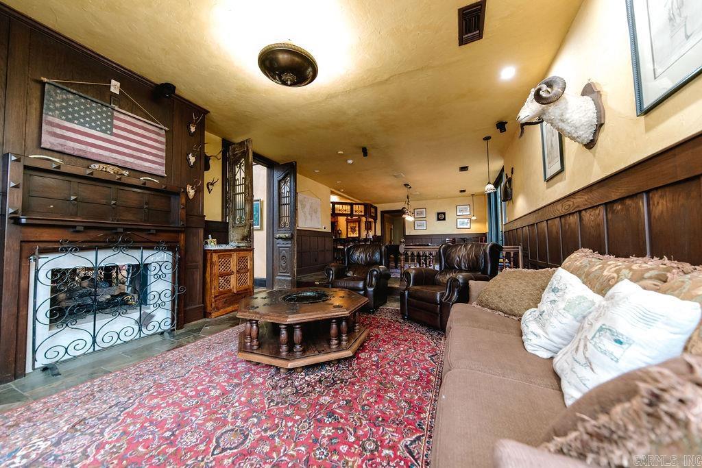 201 Lazy Lane Hot Springs National Park, AR 71913