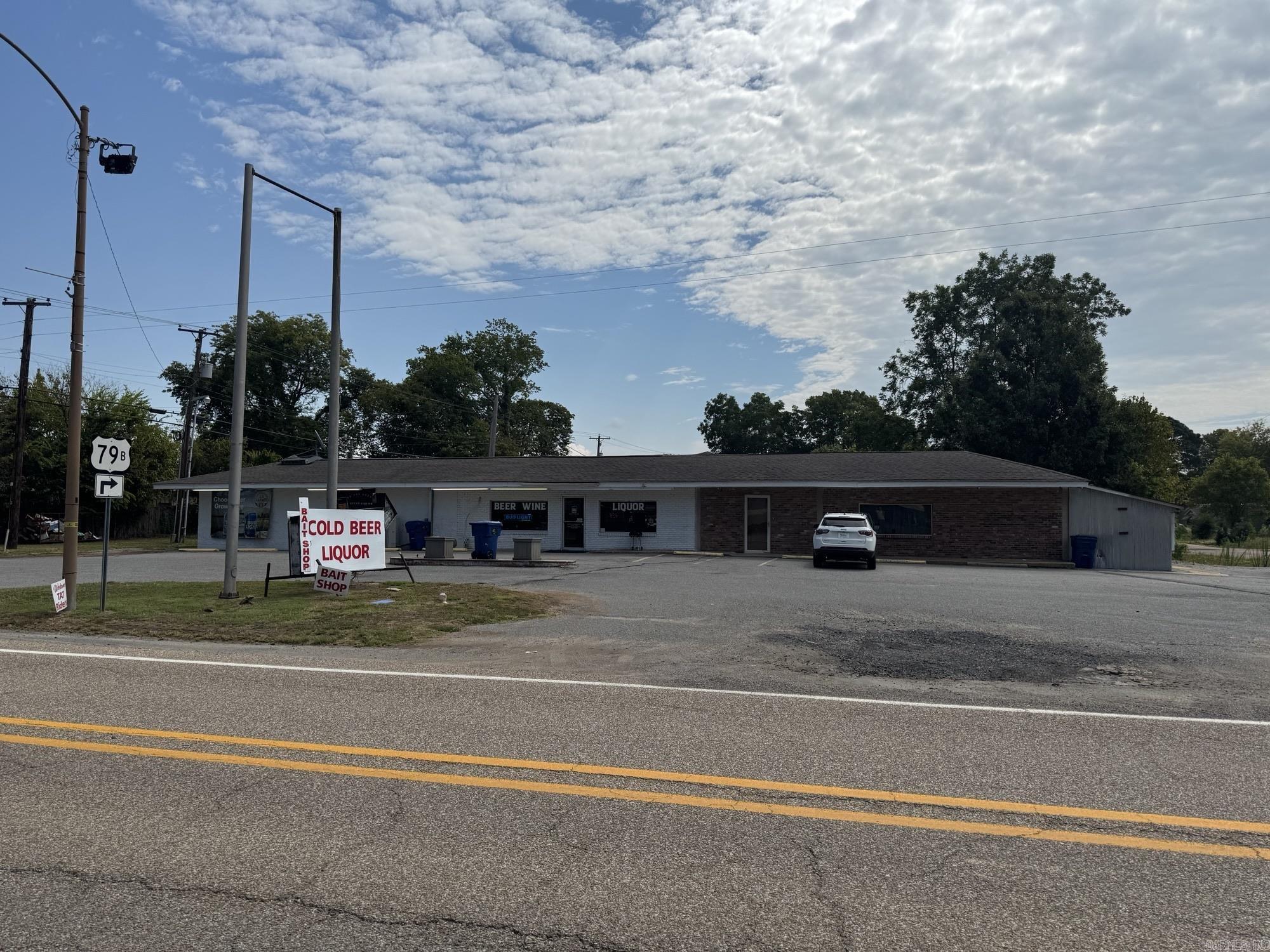 124 S 5th  Clarendon, AR