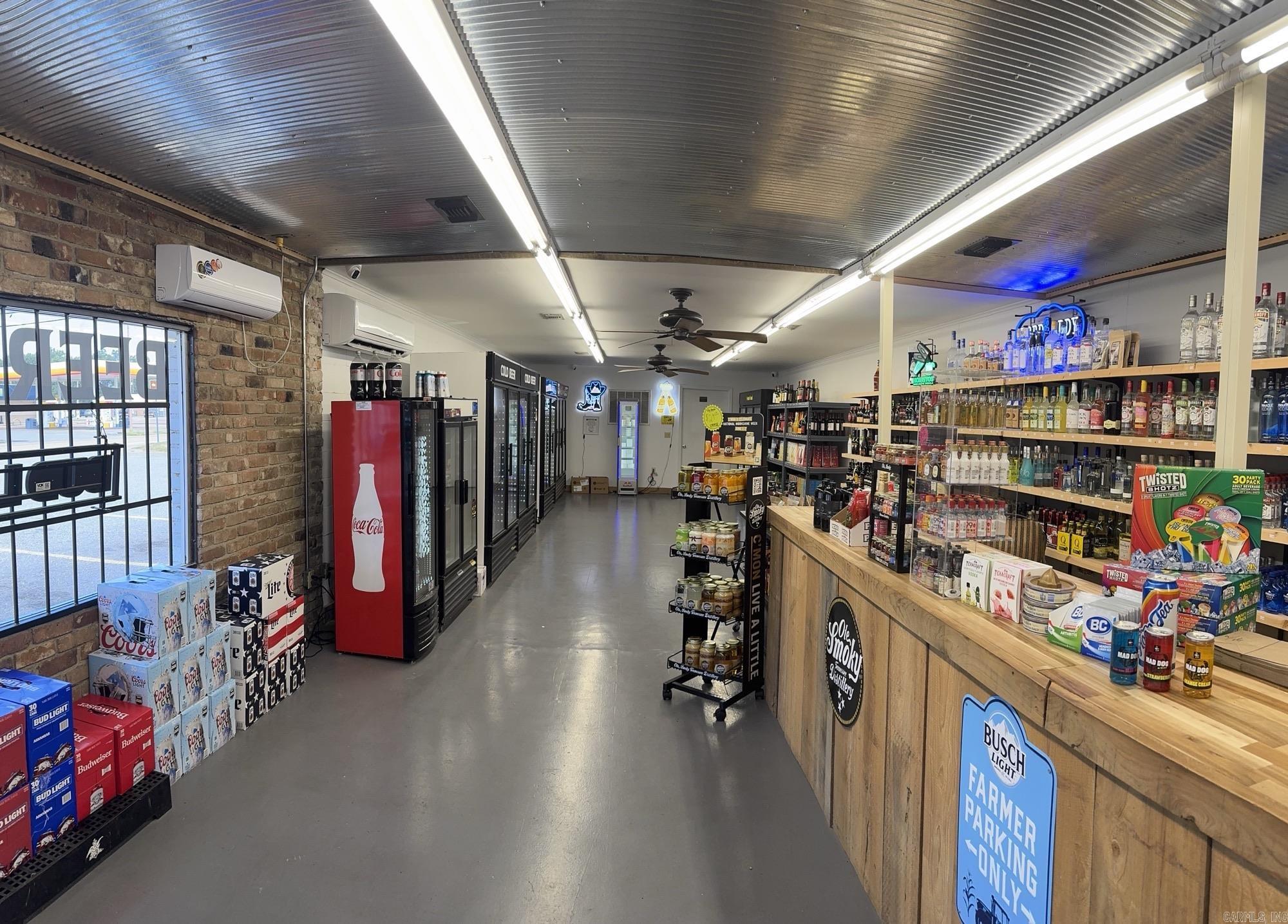 124 S 5th  Clarendon, AR