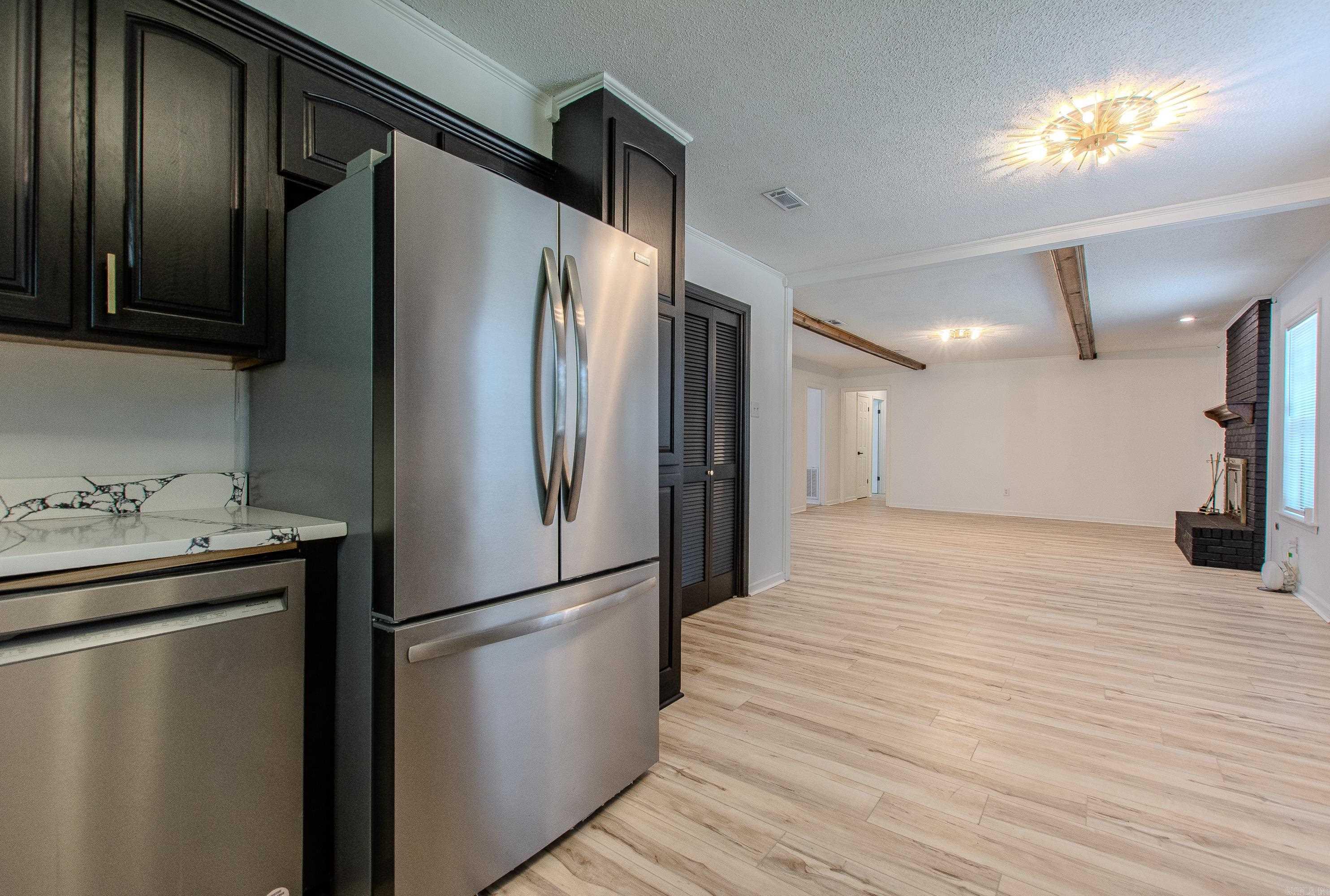 11808 Saint Charles Blvd Little Rock, AR 72211