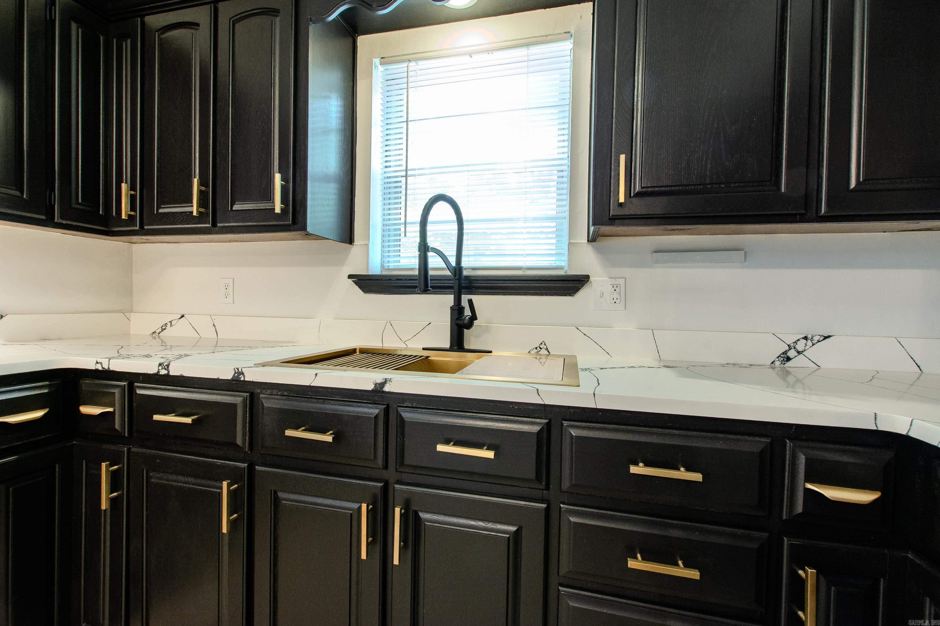 11808 Saint Charles Blvd Little Rock, AR 72211