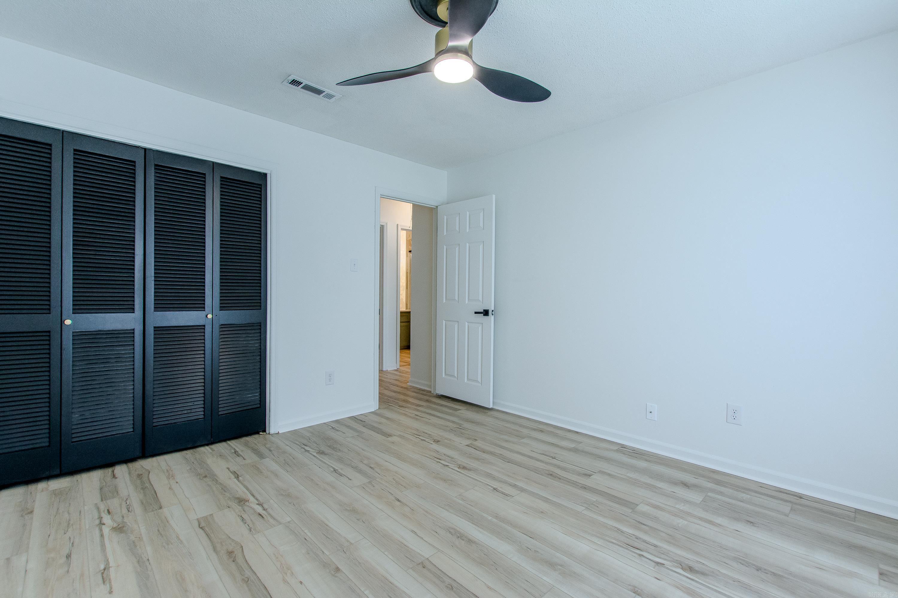 11808 Saint Charles Blvd Little Rock, AR 72211