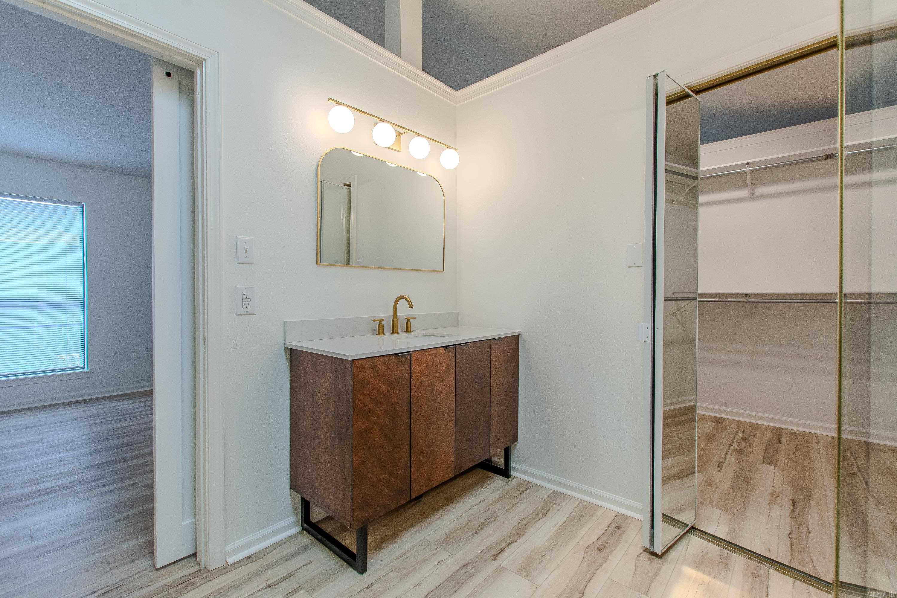 11808 Saint Charles Blvd Little Rock, AR 72211