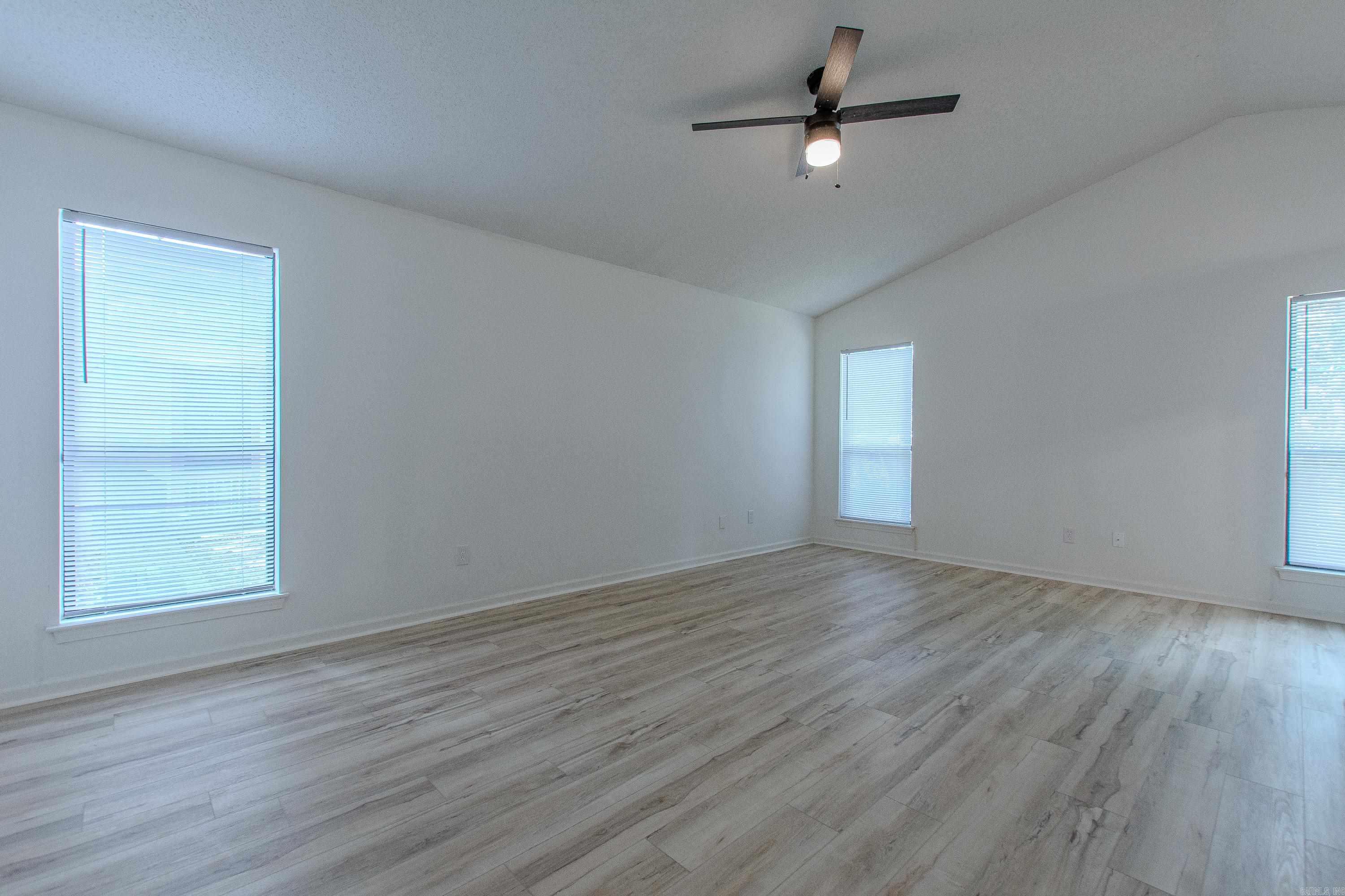 11808 Saint Charles Blvd Little Rock, AR 72211