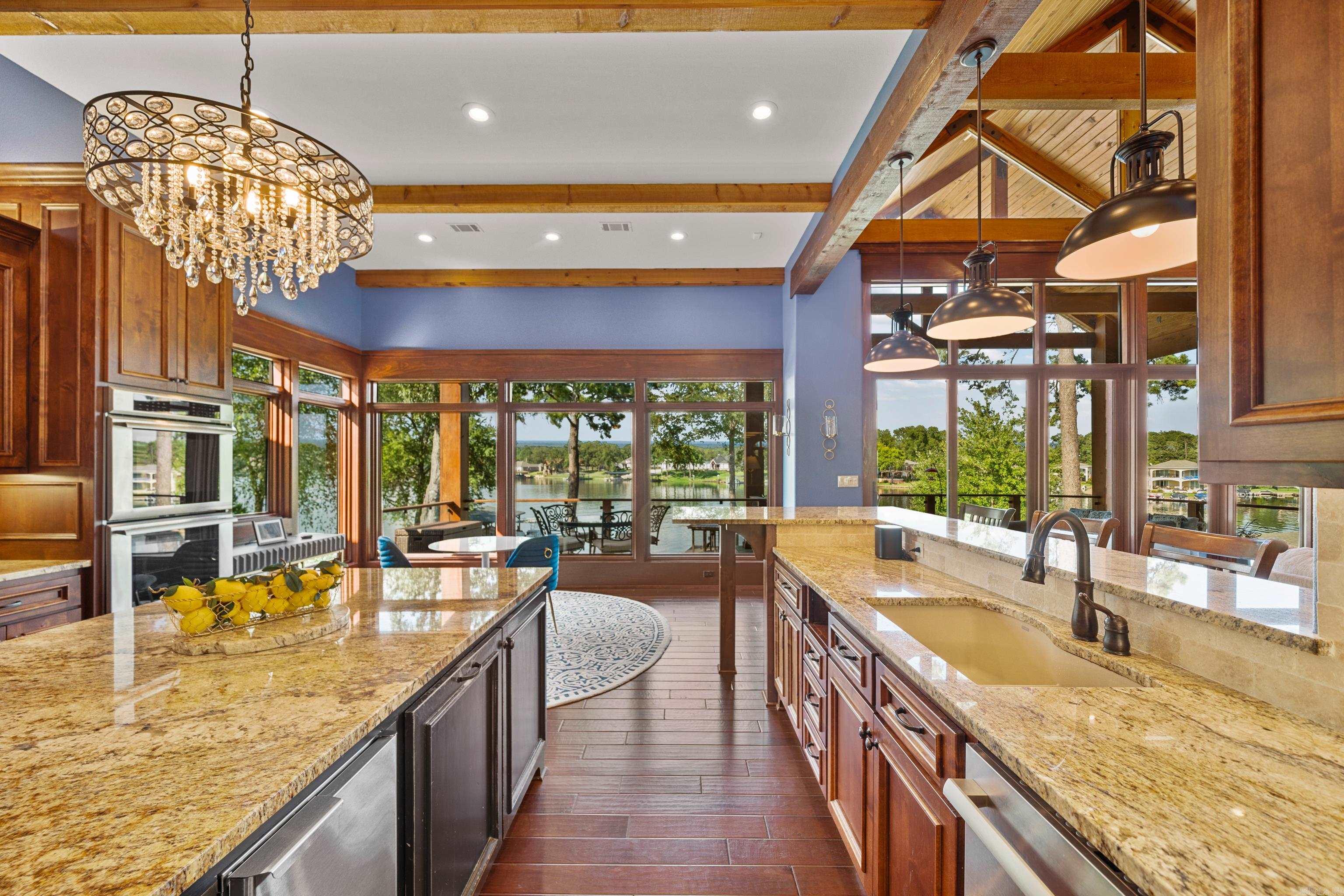 225 Water Oak  Hot Springs, AR