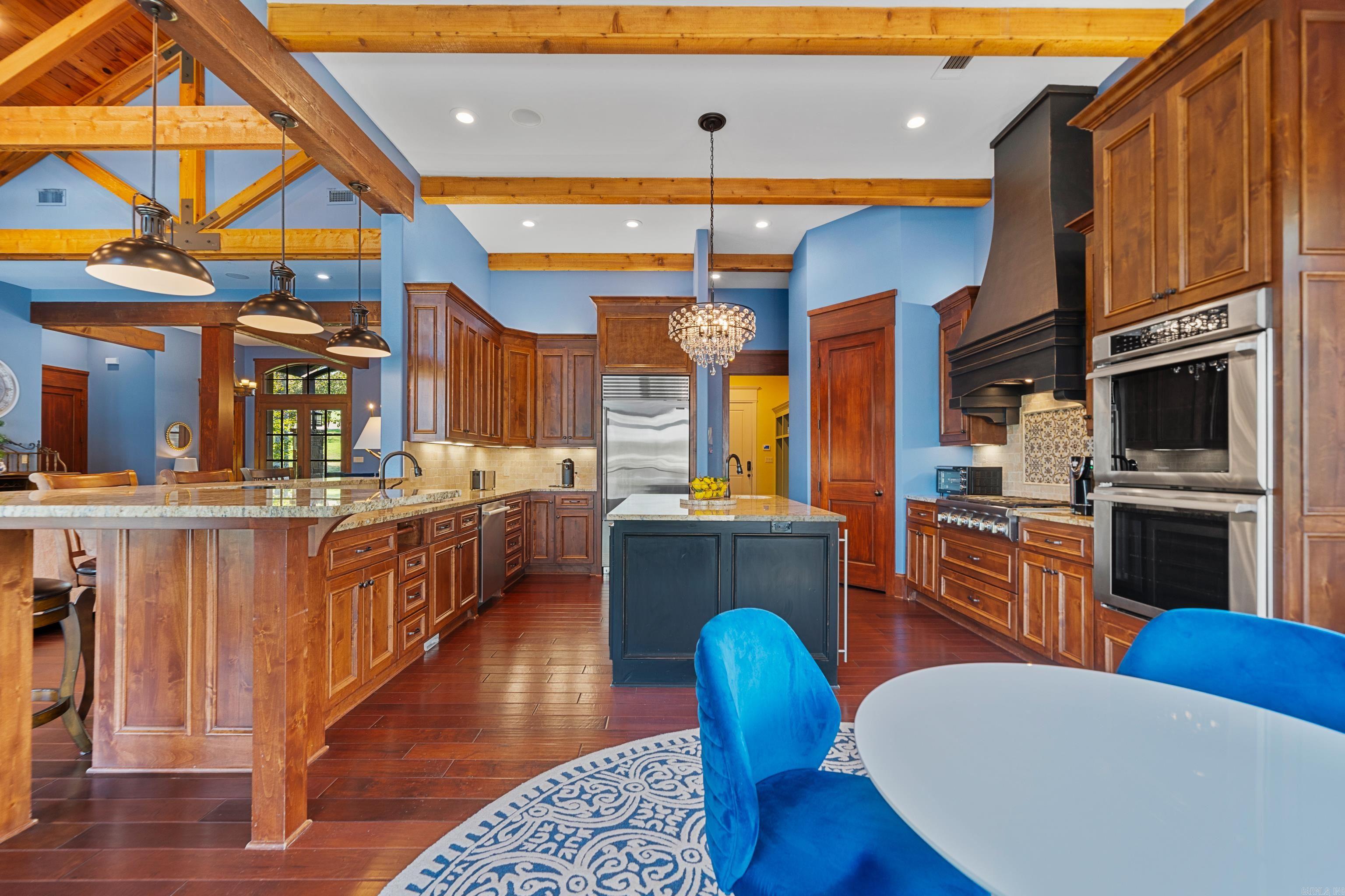 225 Water Oak  Hot Springs, AR