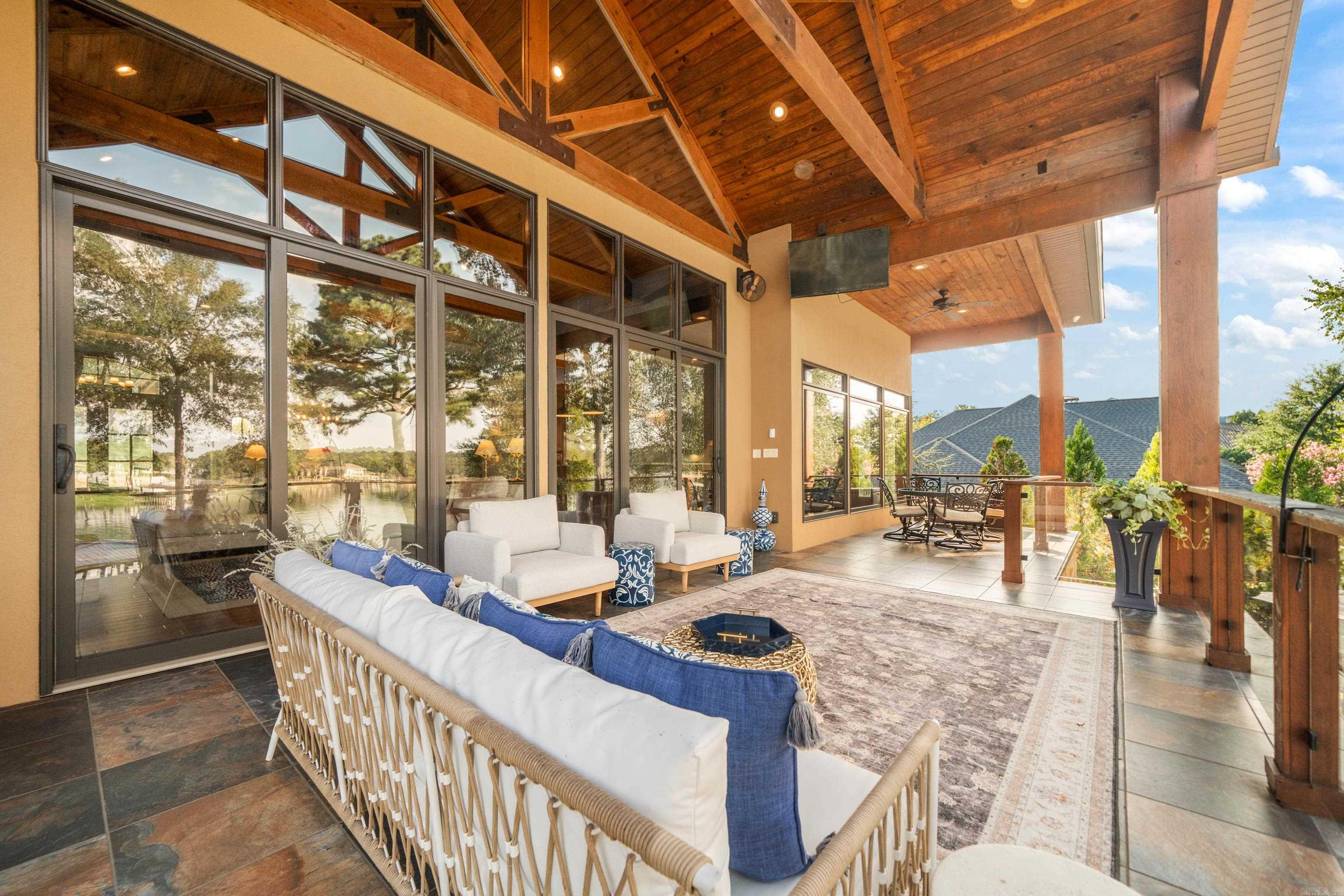 225 Water Oak  Hot Springs, AR