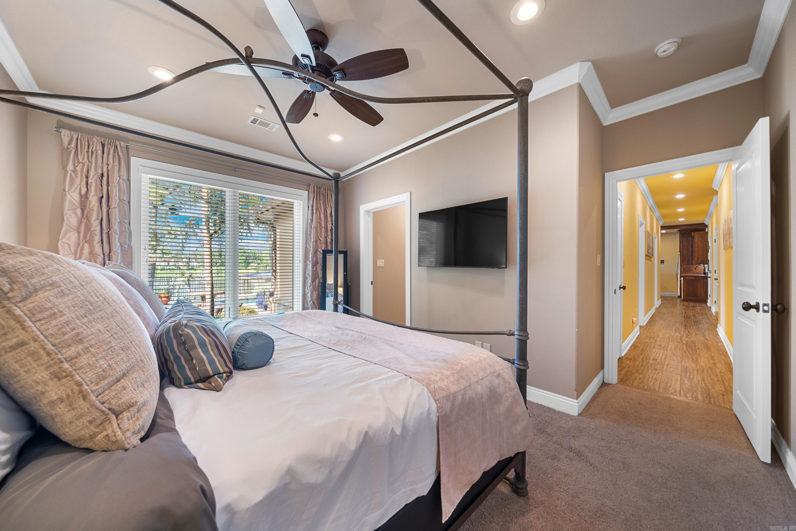 225 Water Oak  Hot Springs, AR