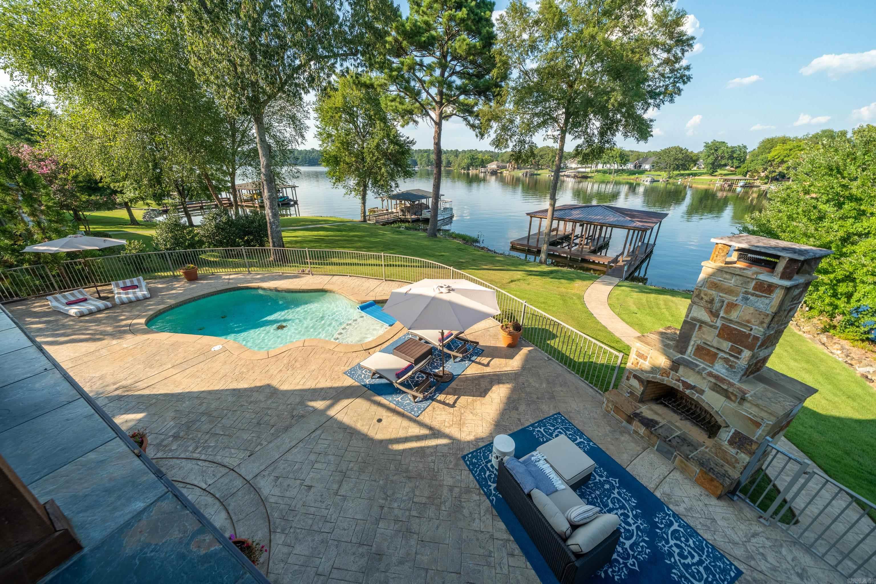 225 Water Oak  Hot Springs, AR