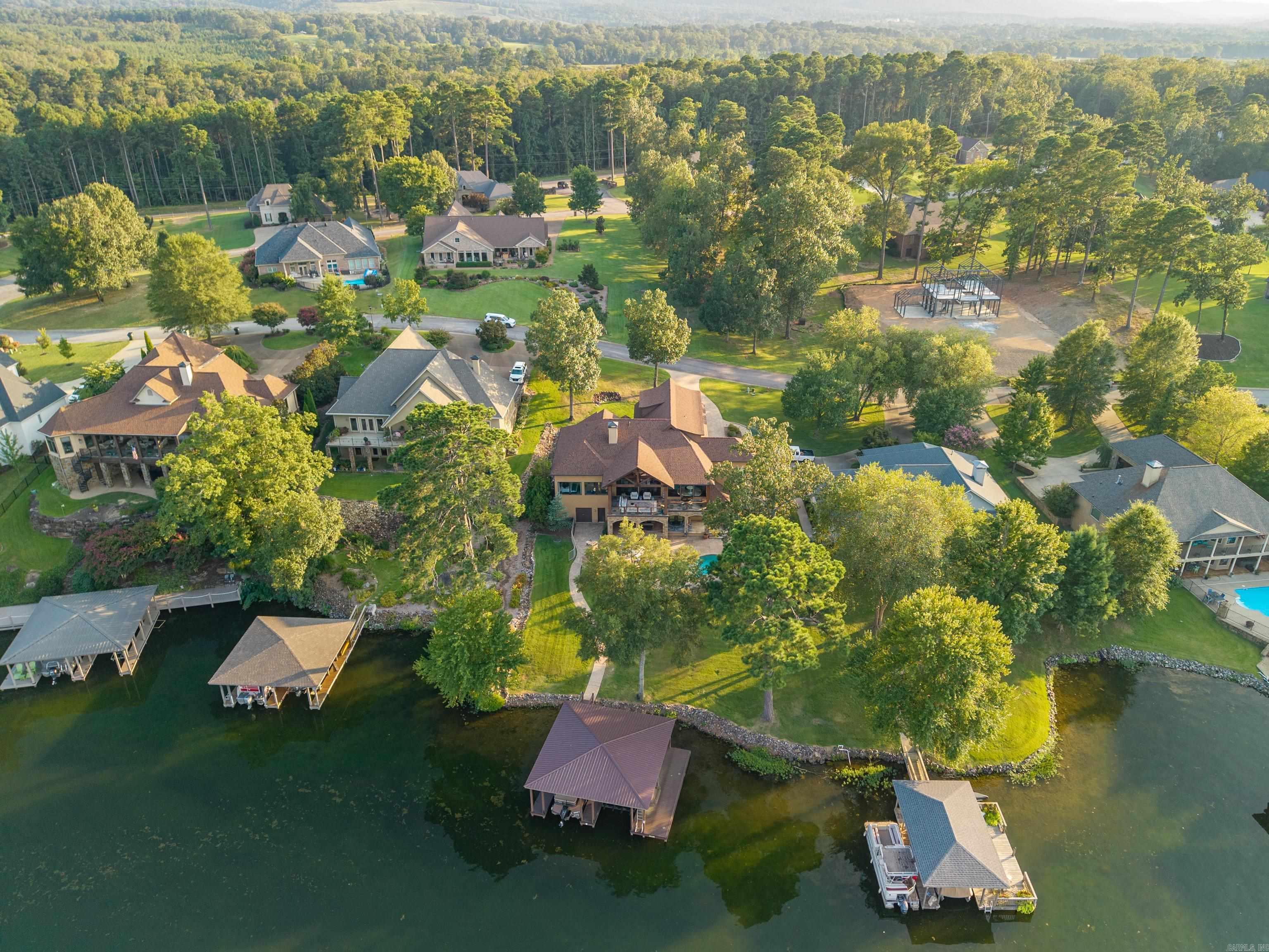 225 Water Oak  Hot Springs, AR