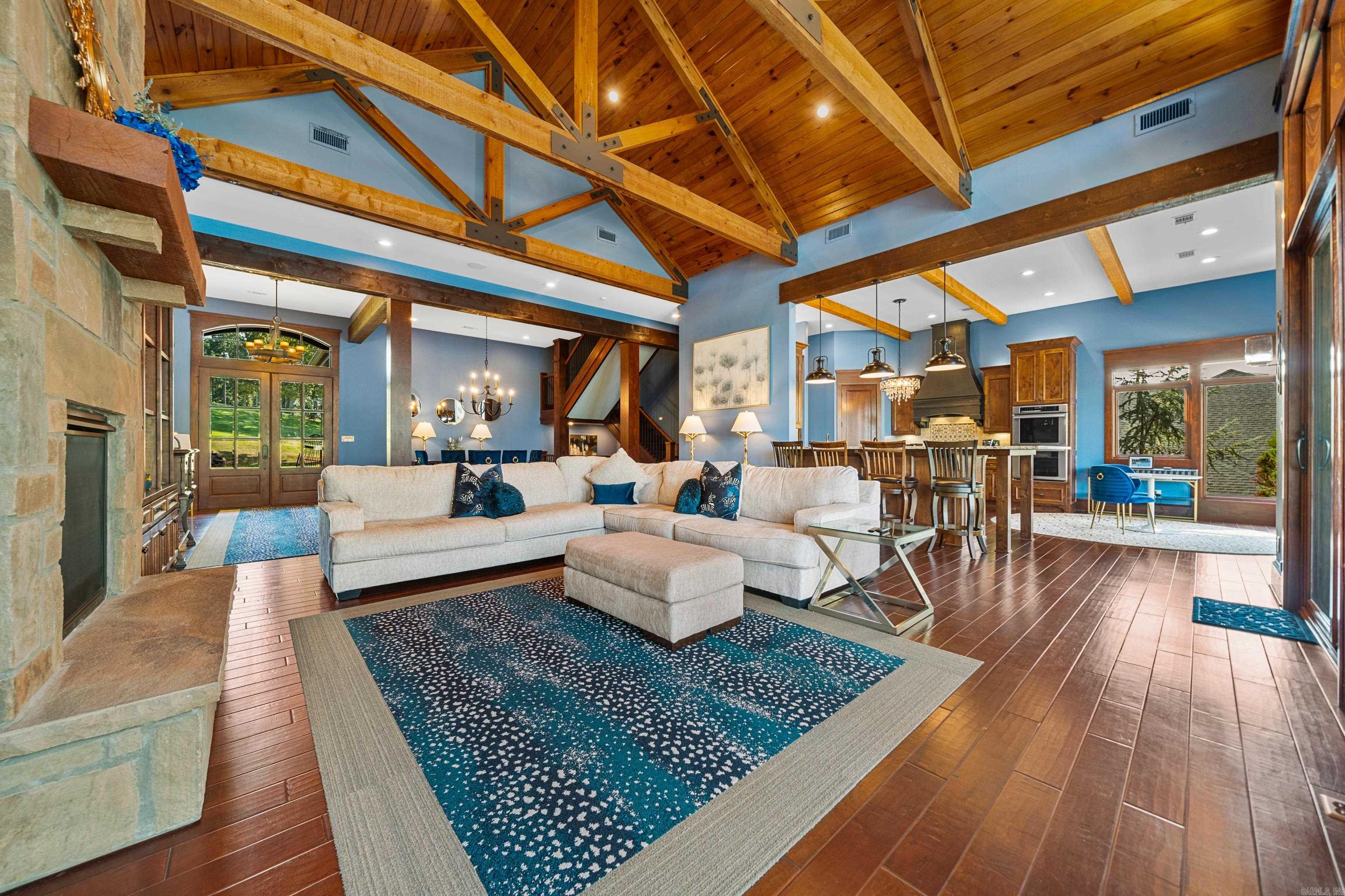 225 Water Oak  Hot Springs, AR