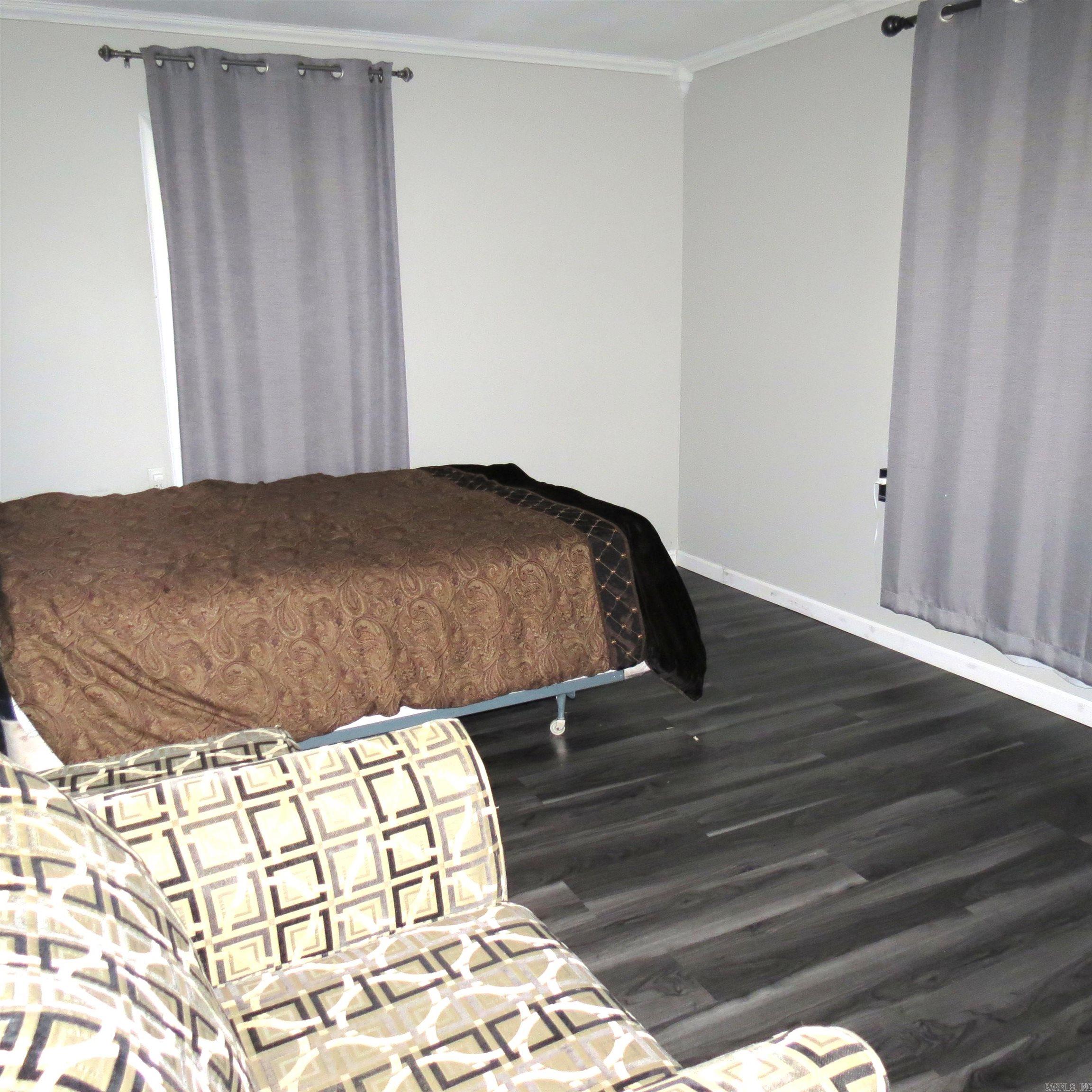 8227 Sulphur Springs Road Pine Bluff, AR 71603