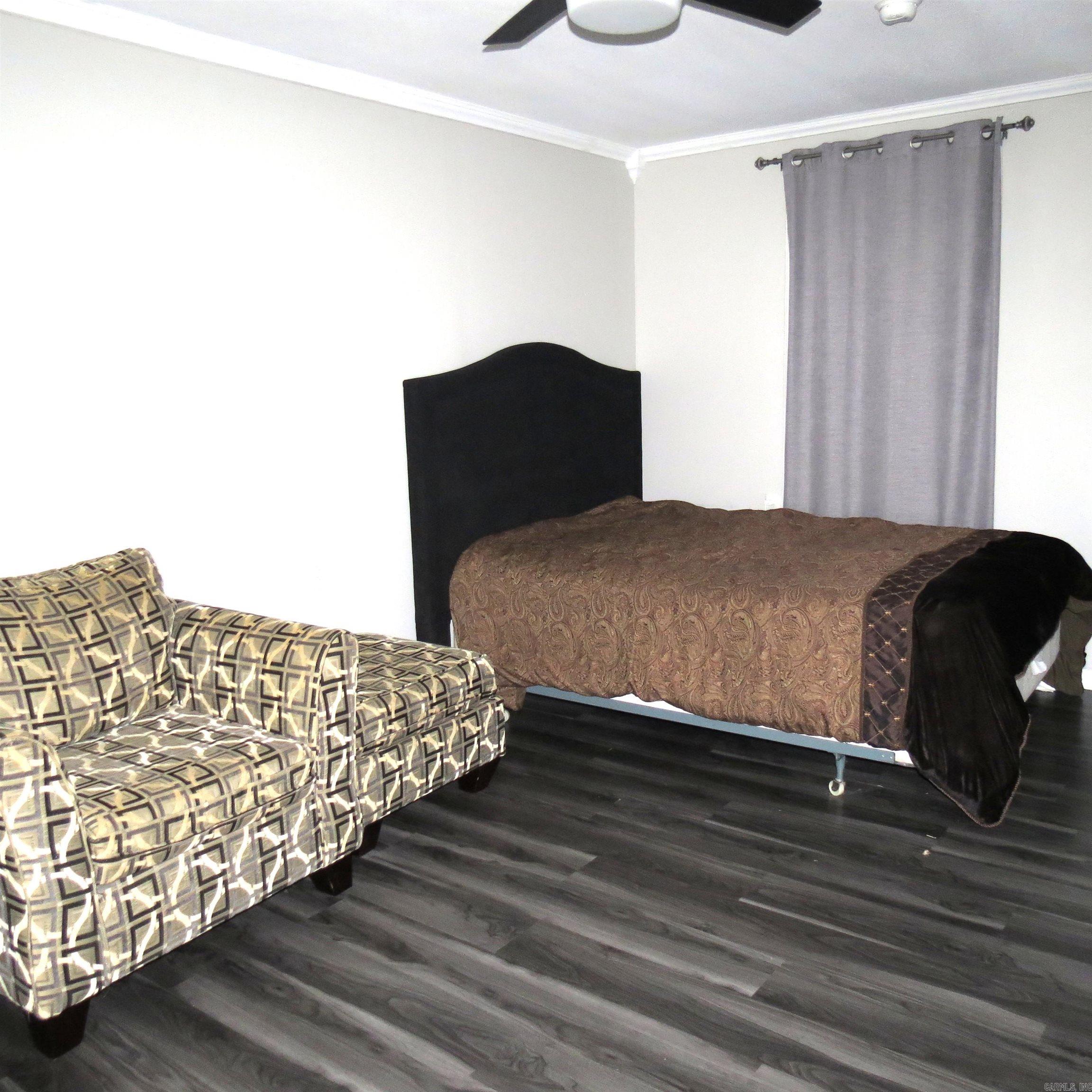 8227 Sulphur Springs Road Pine Bluff, AR 71603