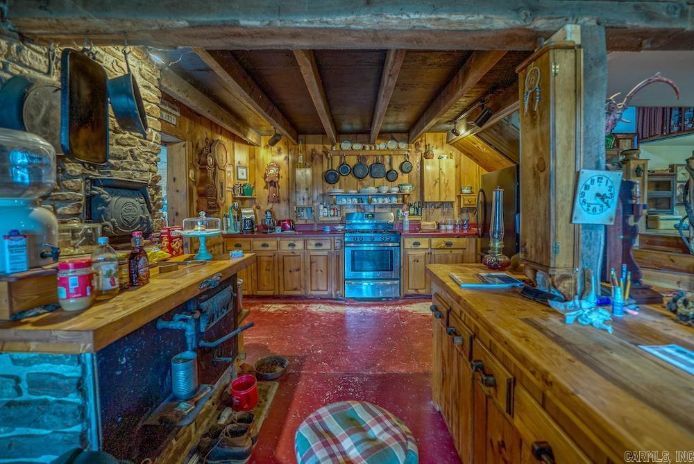 396 August Farm  Leslie, AR