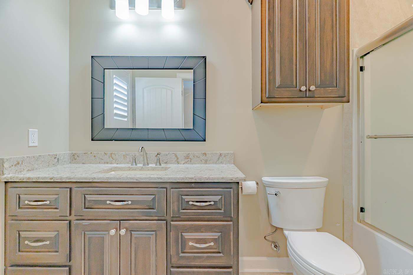 3529 Farmington  Jonesboro, AR