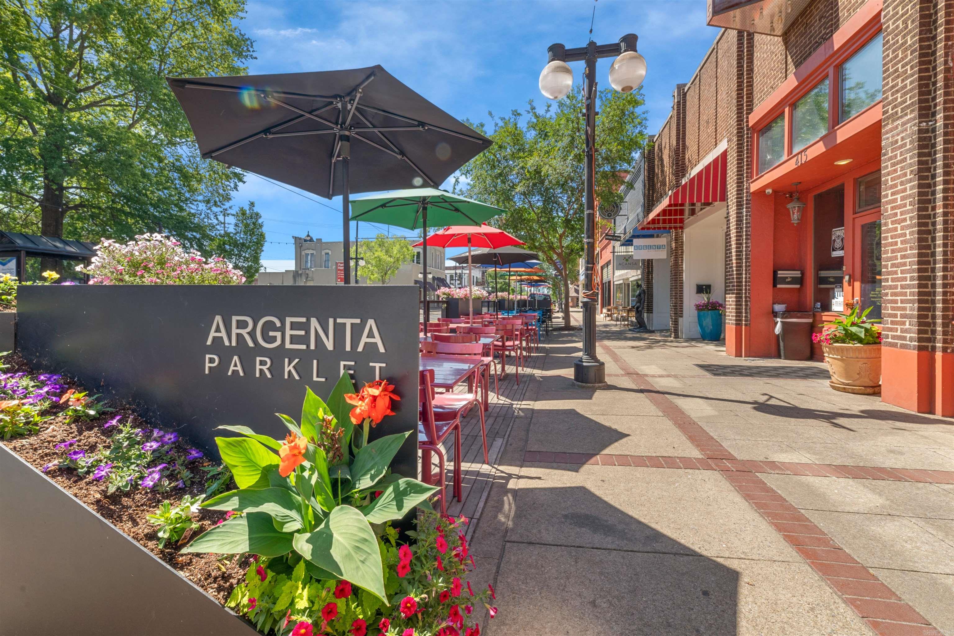 912 N Poplar Street North Little Rock, AR 72114