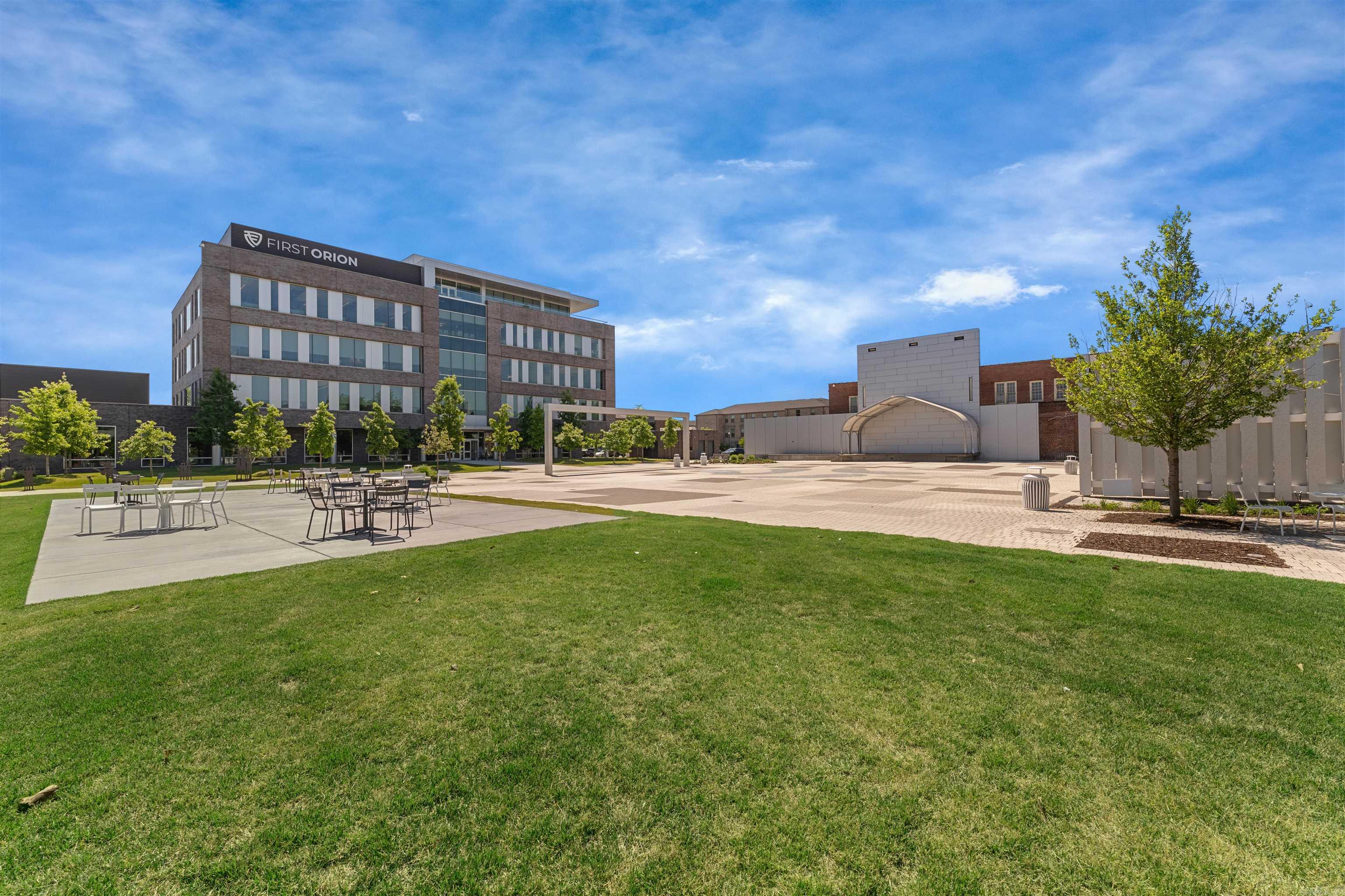 912 N Poplar Street North Little Rock, AR 72114