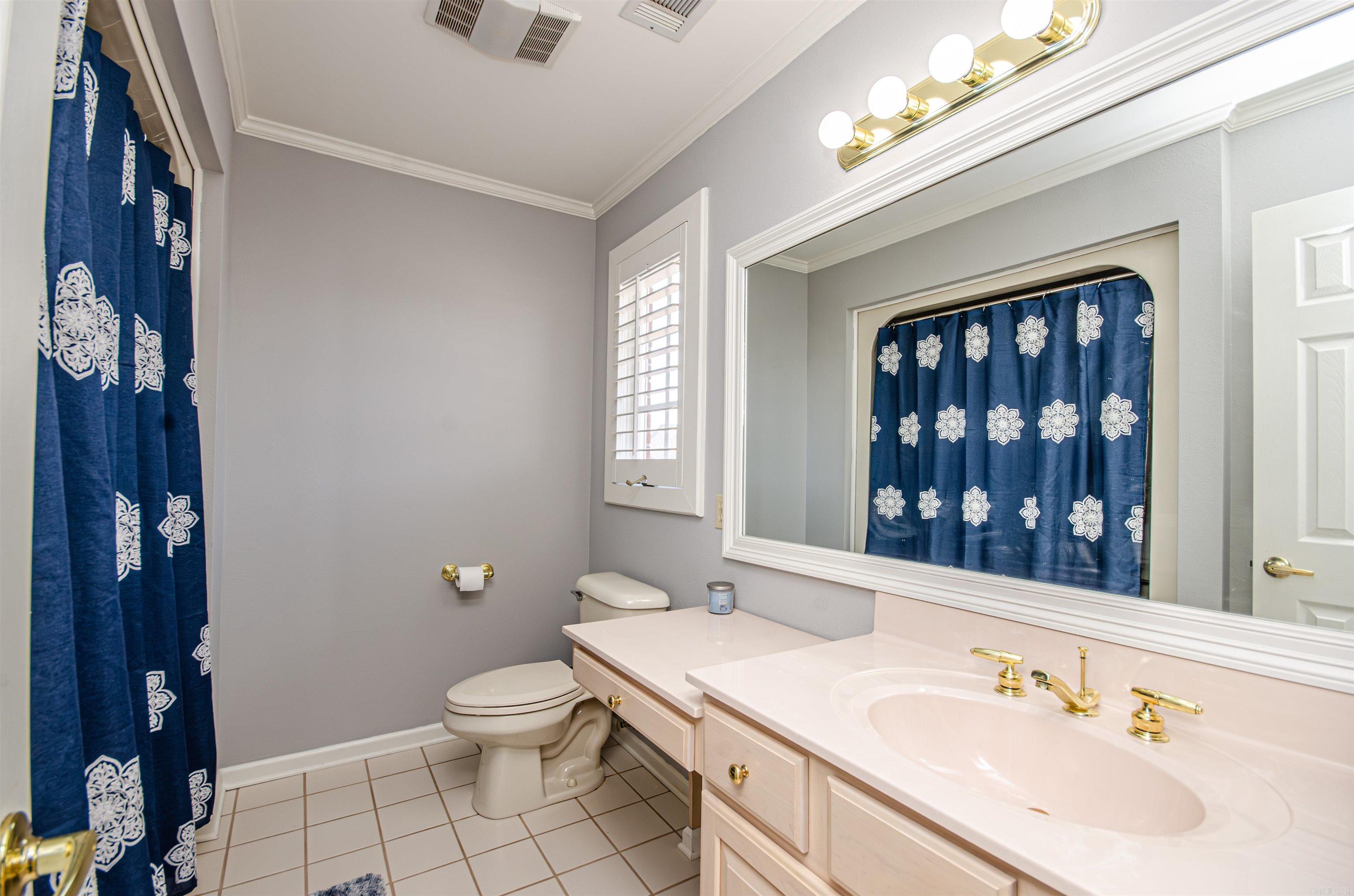 2585 Adamsbrooke Drive Conway, AR 72034