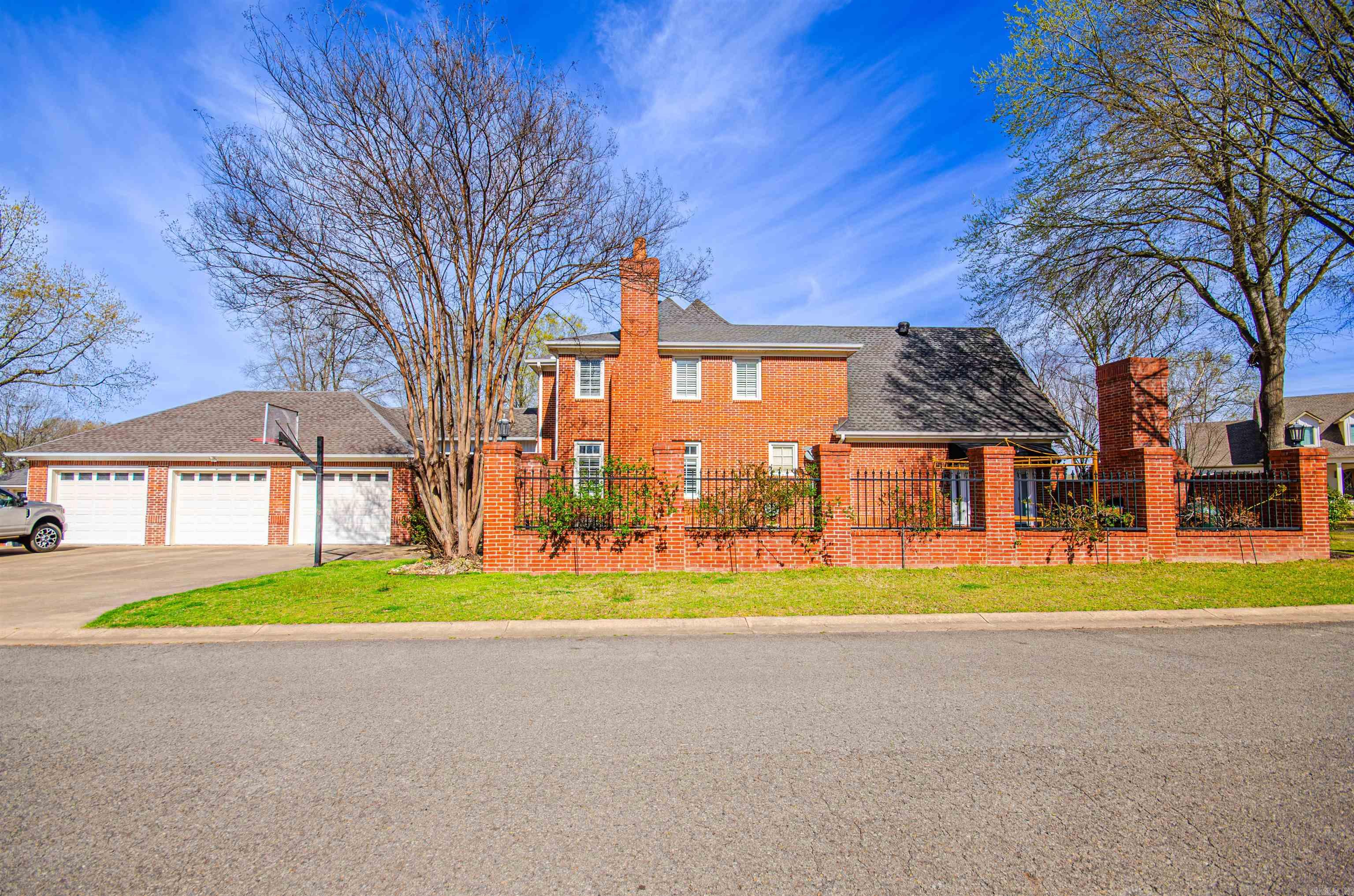 2585 Adamsbrooke Drive Conway, AR 72034