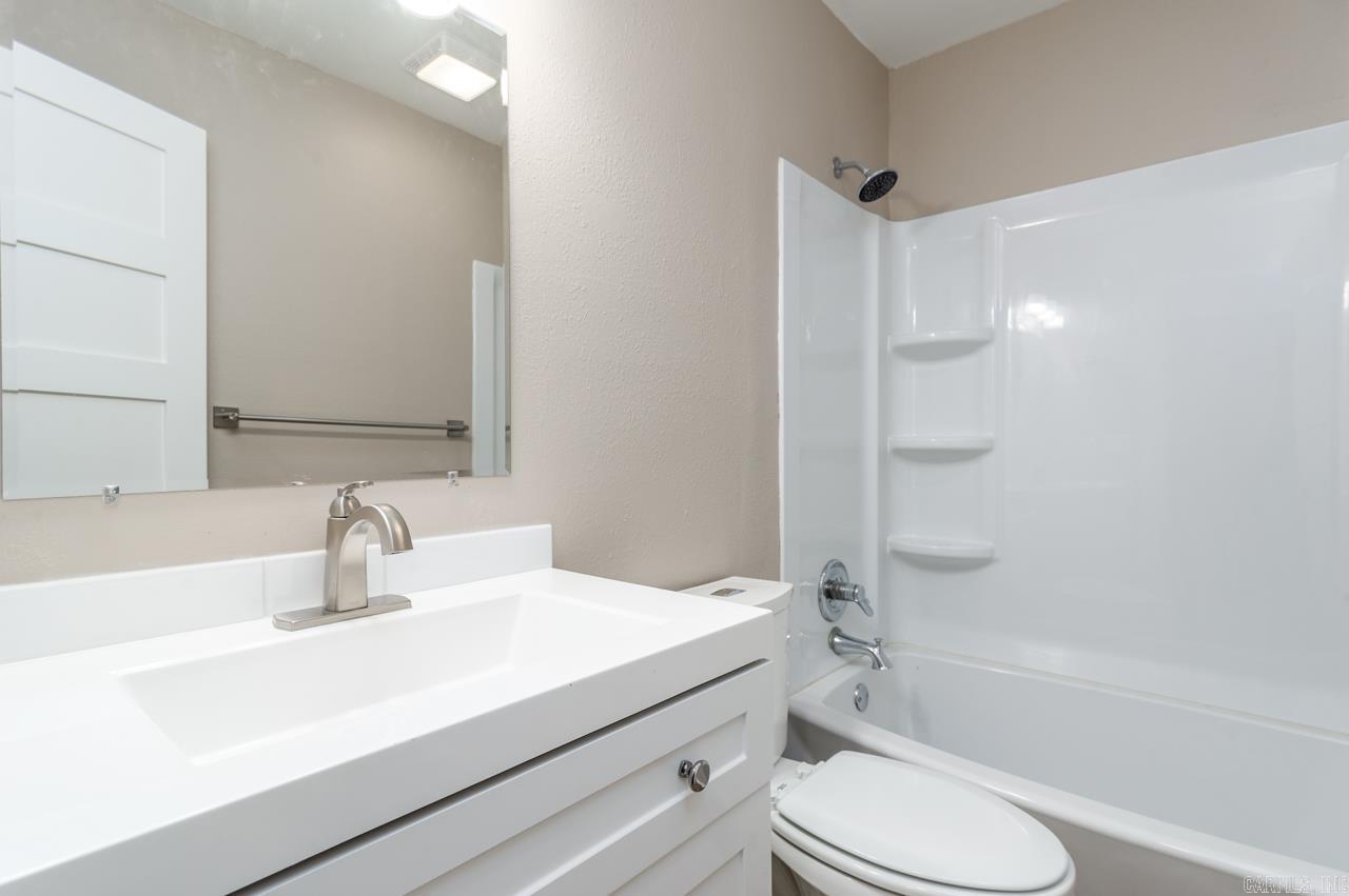 111 Oyster Bay Overlook  Hot Springs, AR