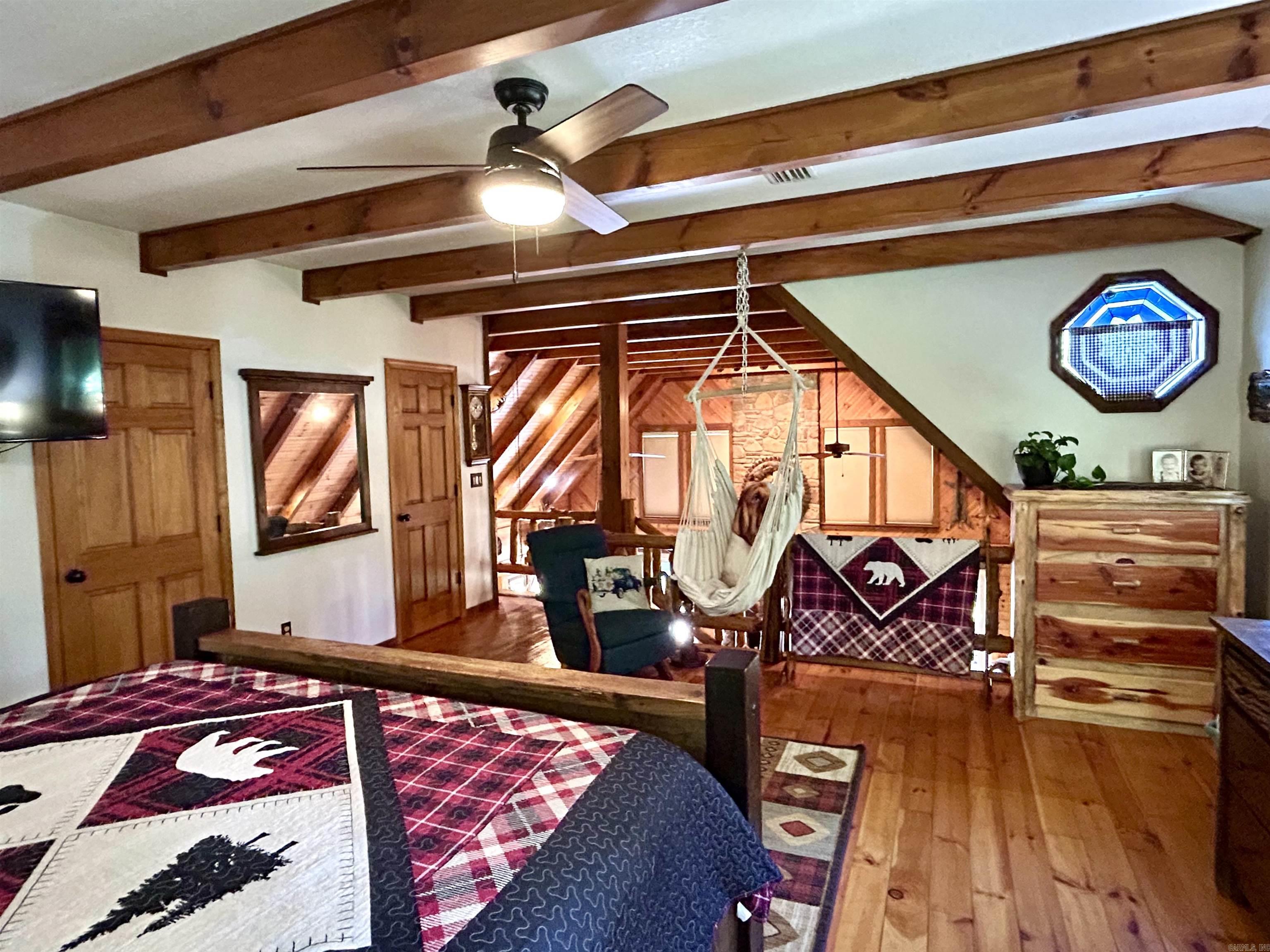 540 Lick Fork Dr Mountain View, AR 72560