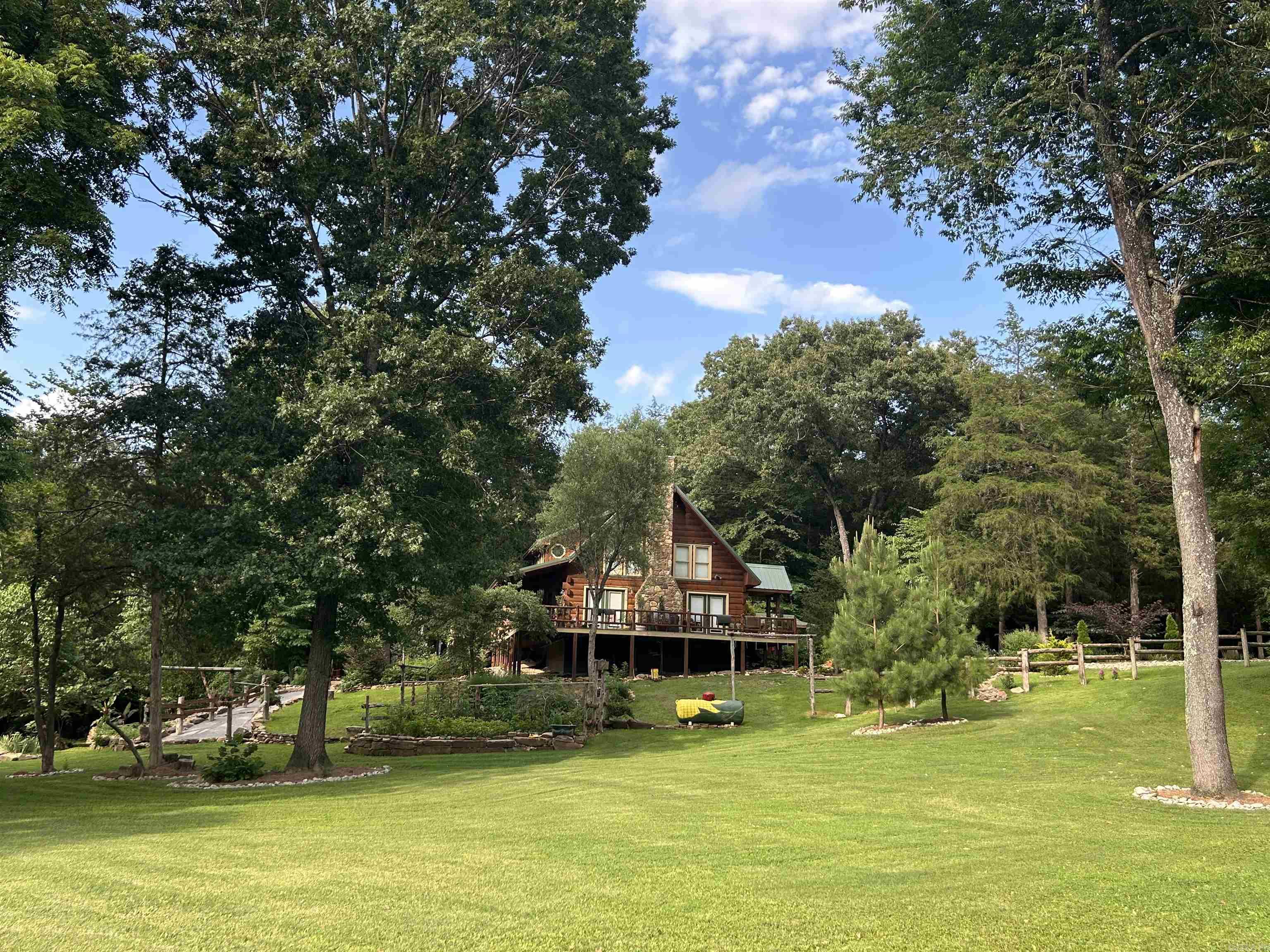 540 Lick Fork Dr Mountain View, AR 72560