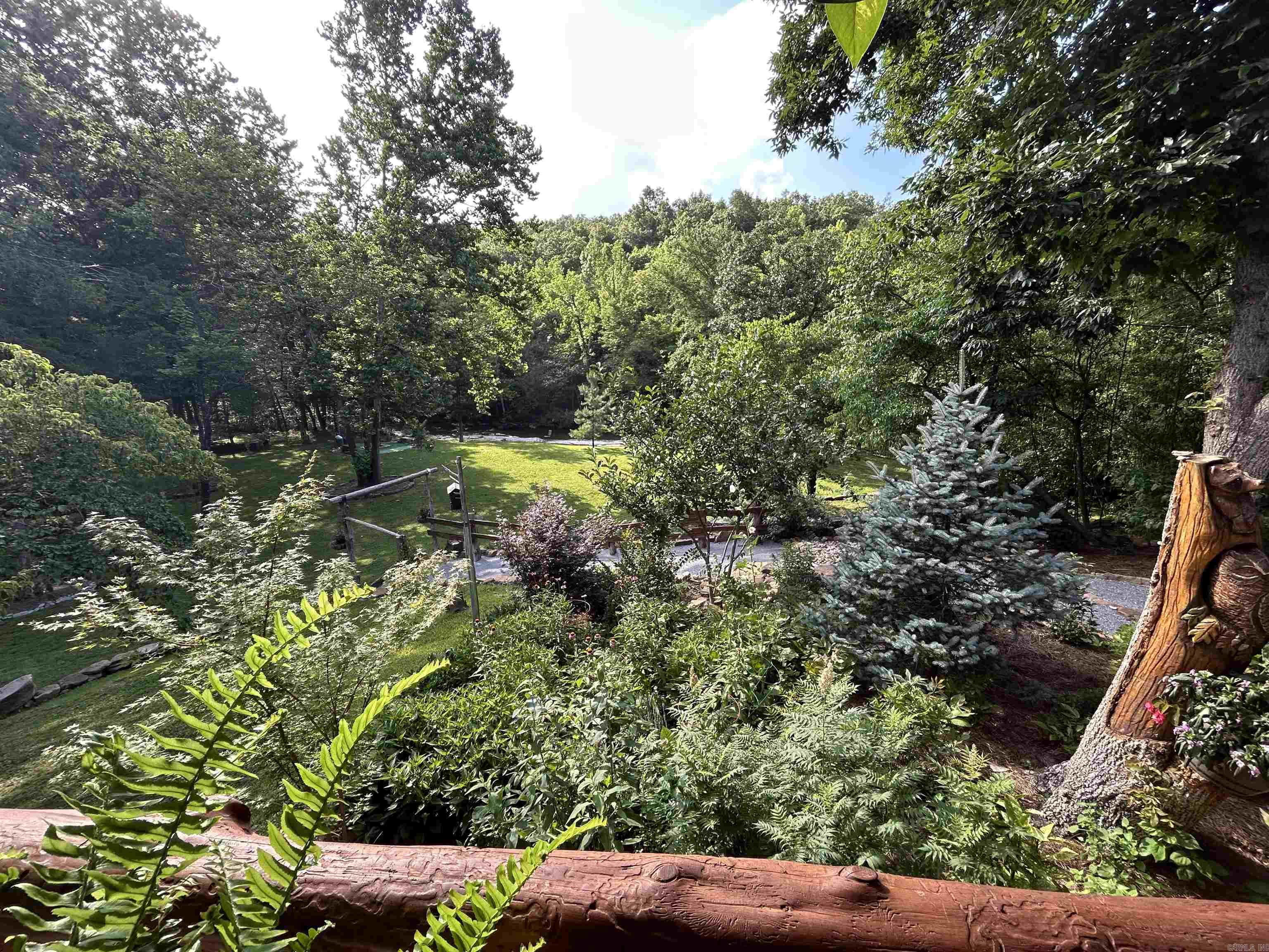 540 Lick Fork Dr Mountain View, AR 72560