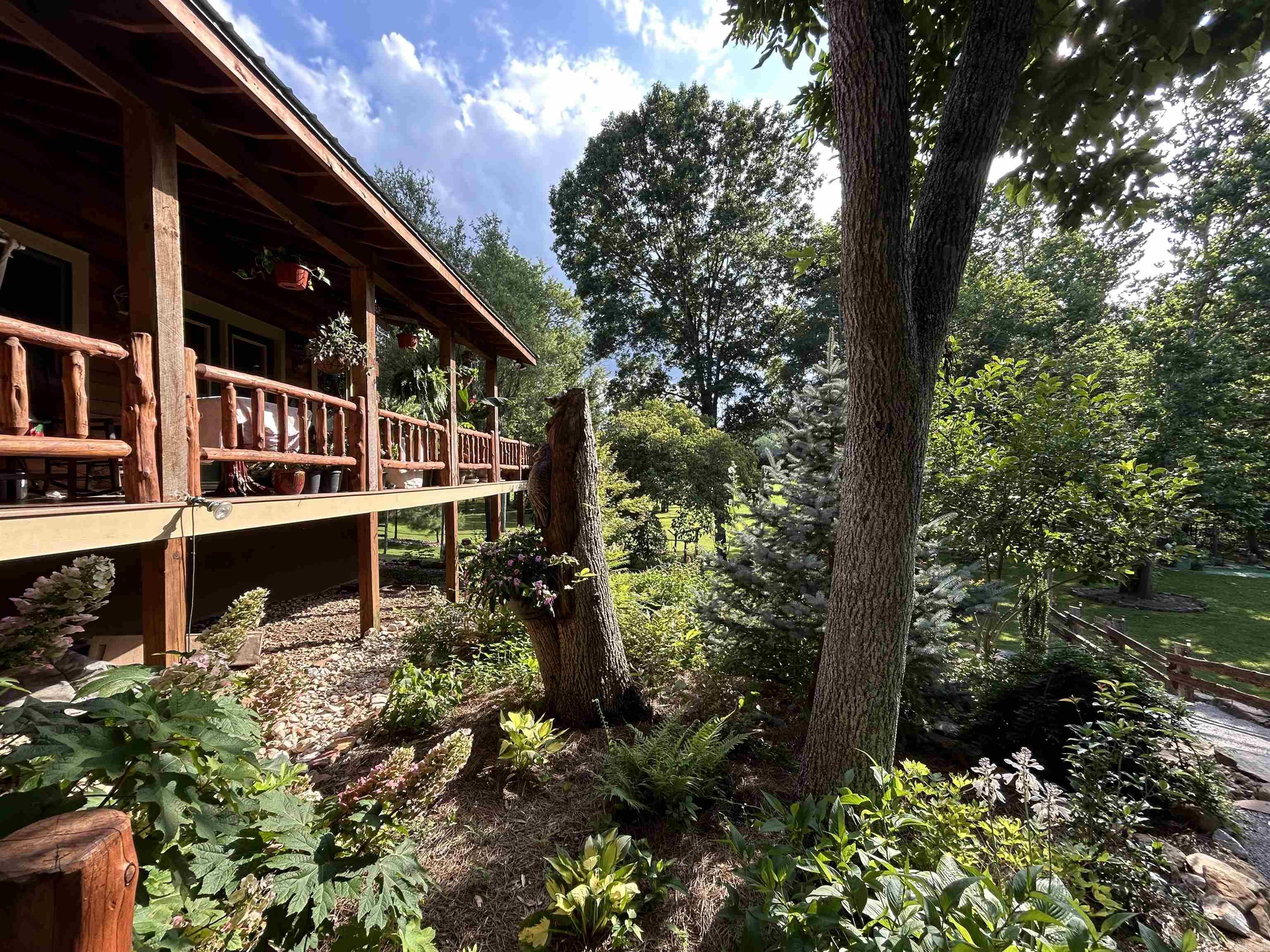 540 Lick Fork Dr Mountain View, AR 72560