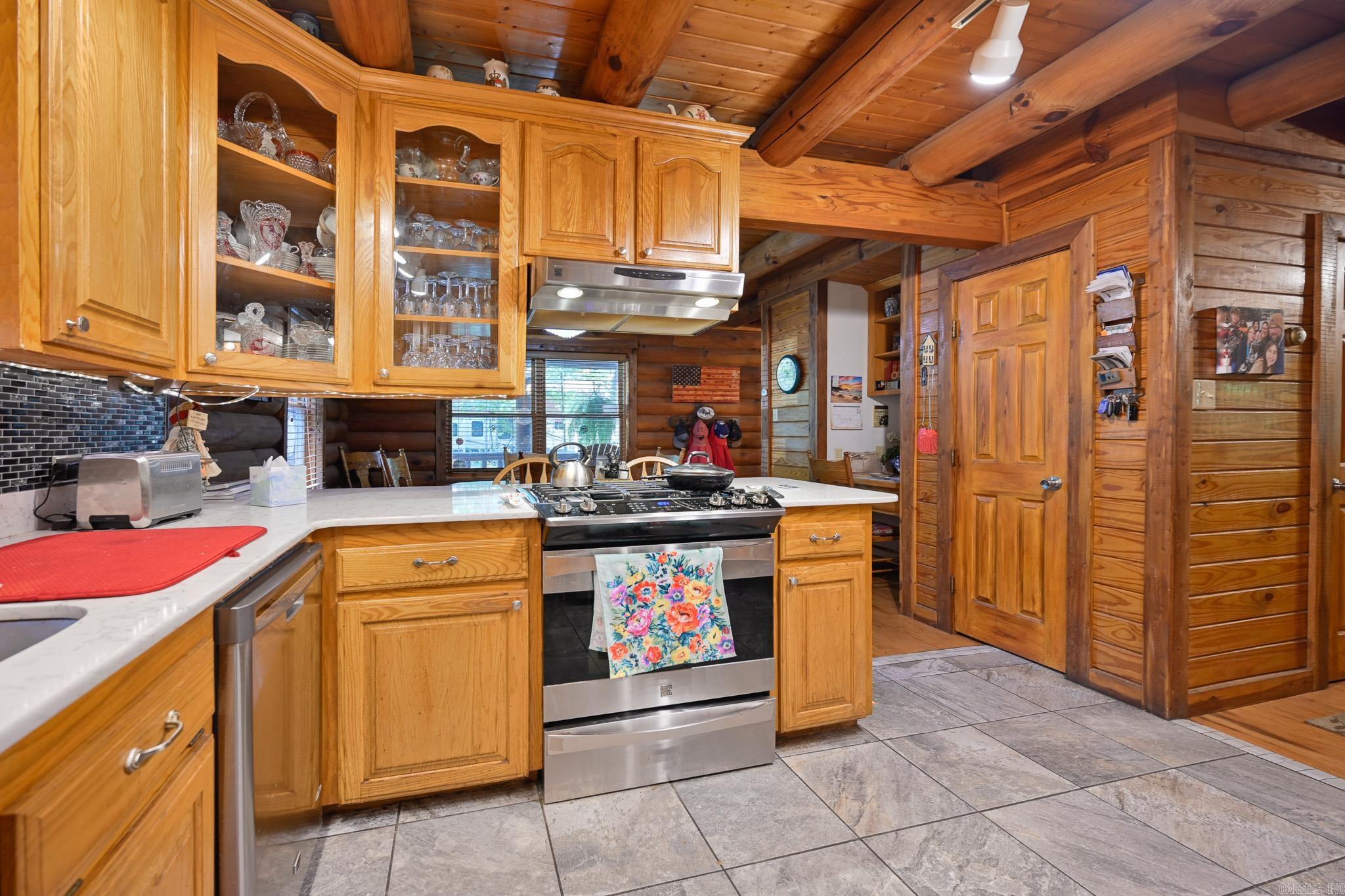 178 Forest Ln Vandervoort, AR 71972