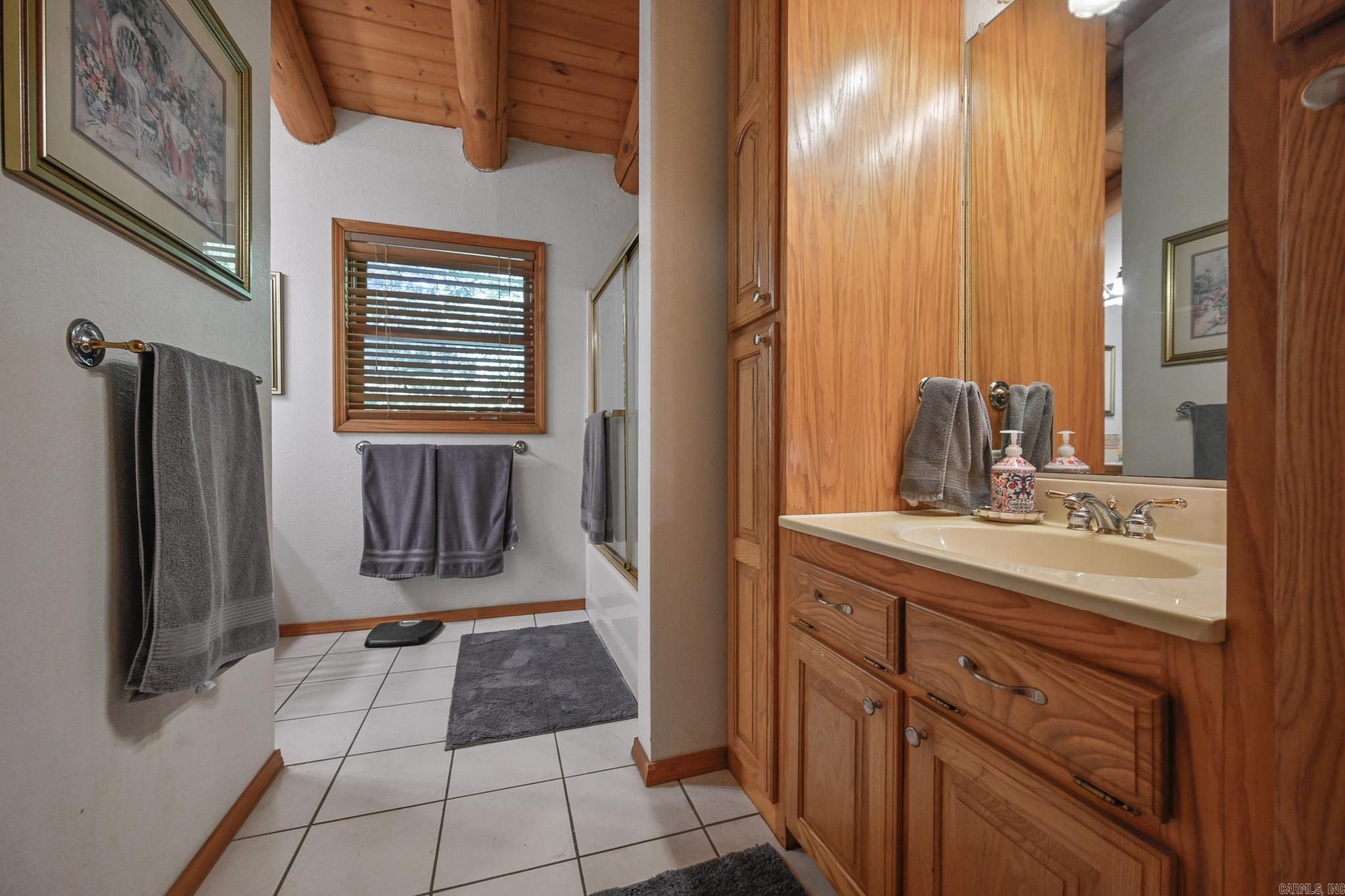 178 Forest Ln Vandervoort, AR 71972