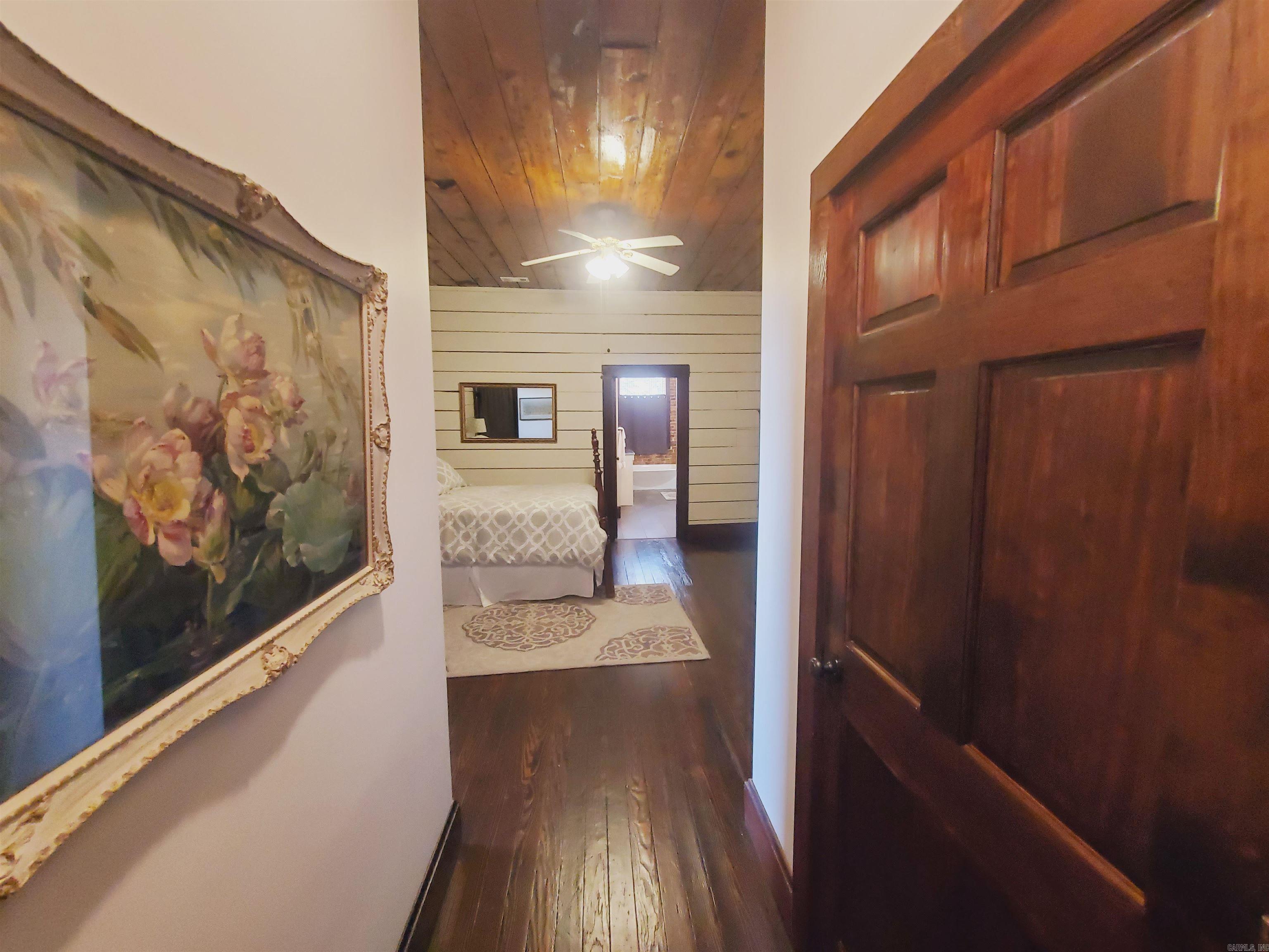 147 S 3rd  Piggott, AR