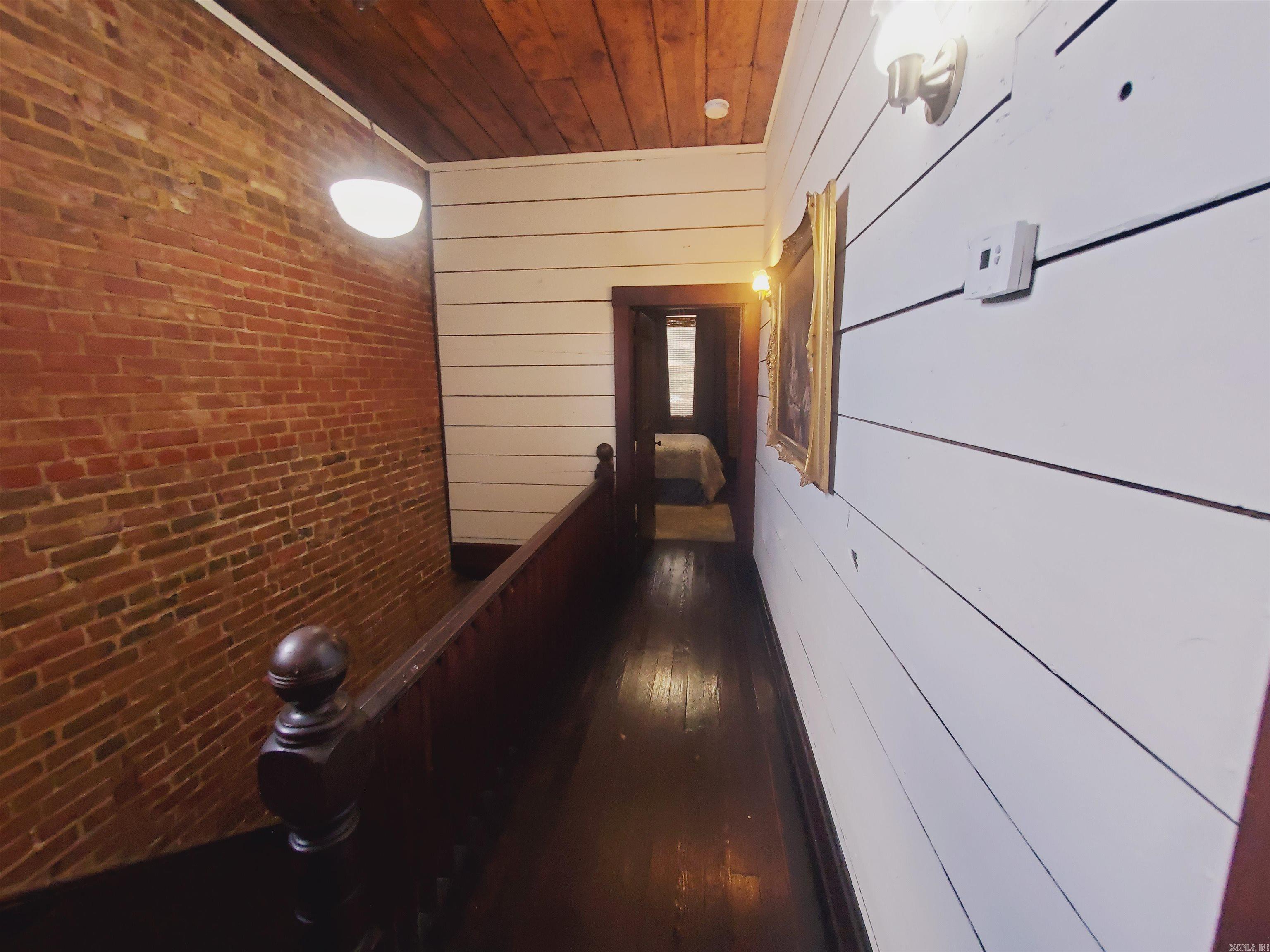 147 S 3rd  Piggott, AR