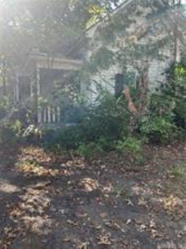 806 NW 1St St Atkins, AR 72823