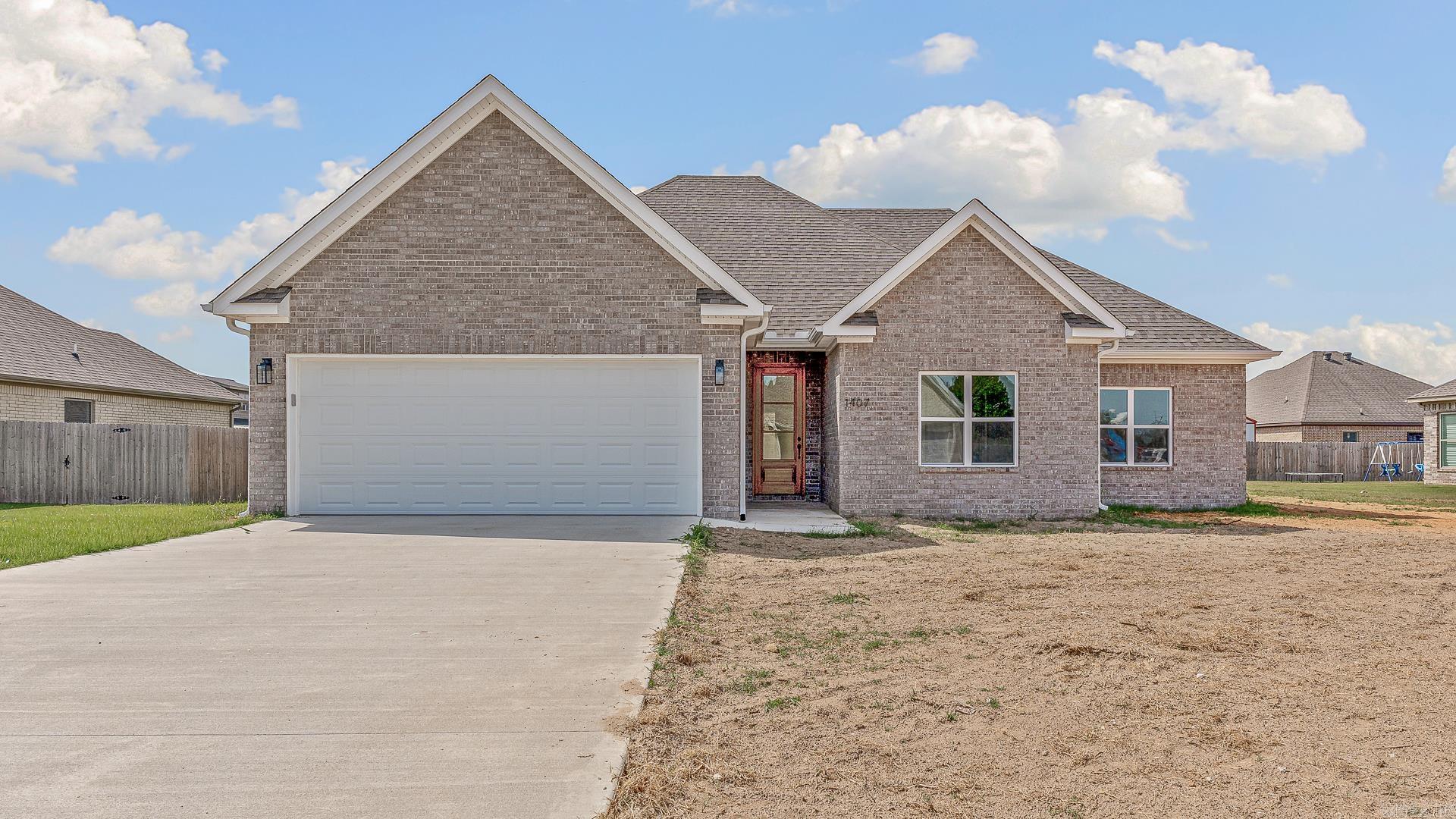 1407 Pamela Lake City, AR 72437