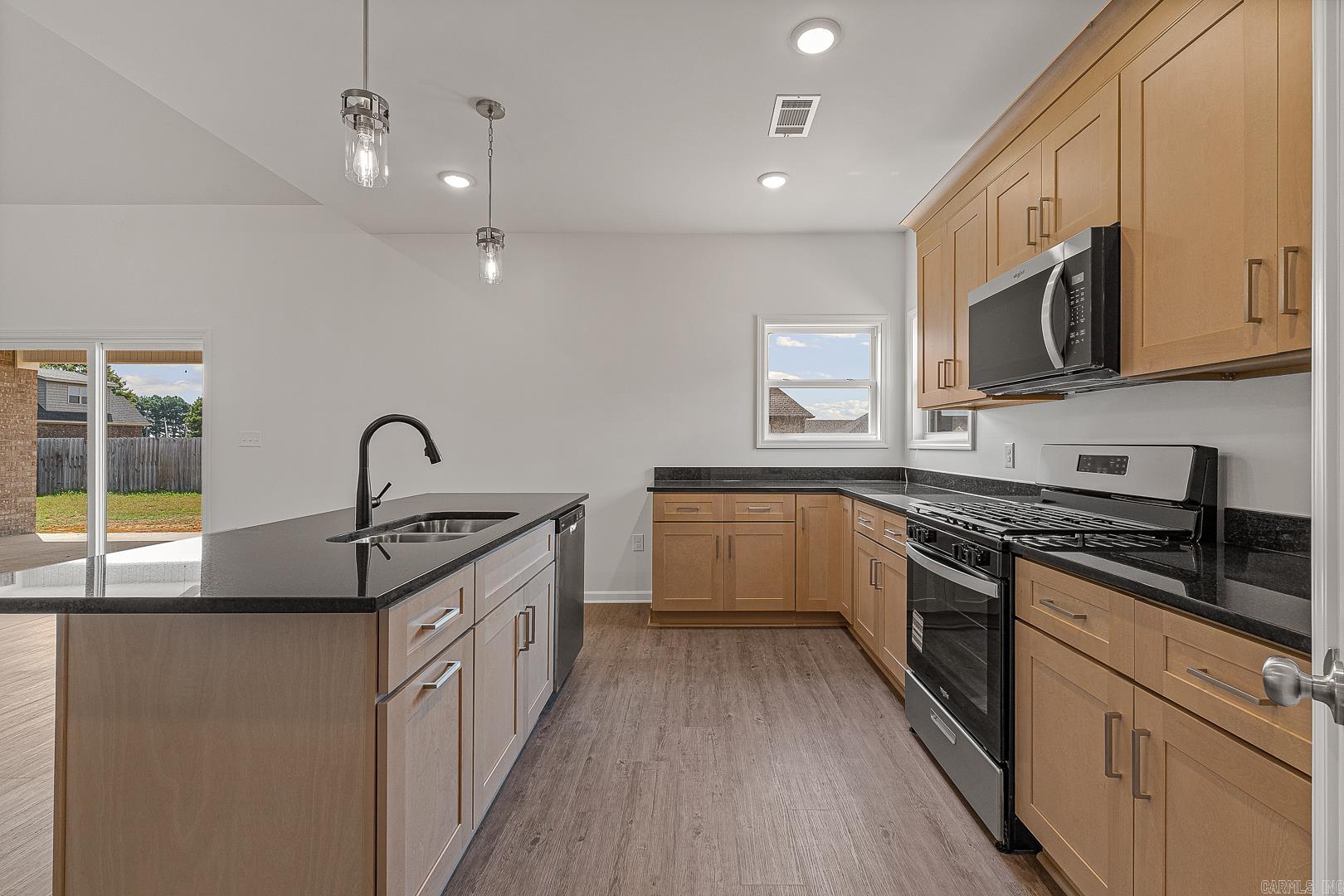 1407 Pamela Lake City, AR 72437